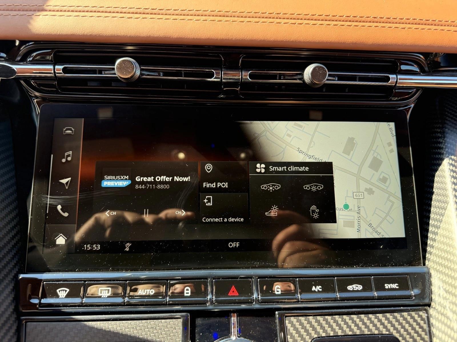 2025 Aston Martin DB12 Base - Photo 16