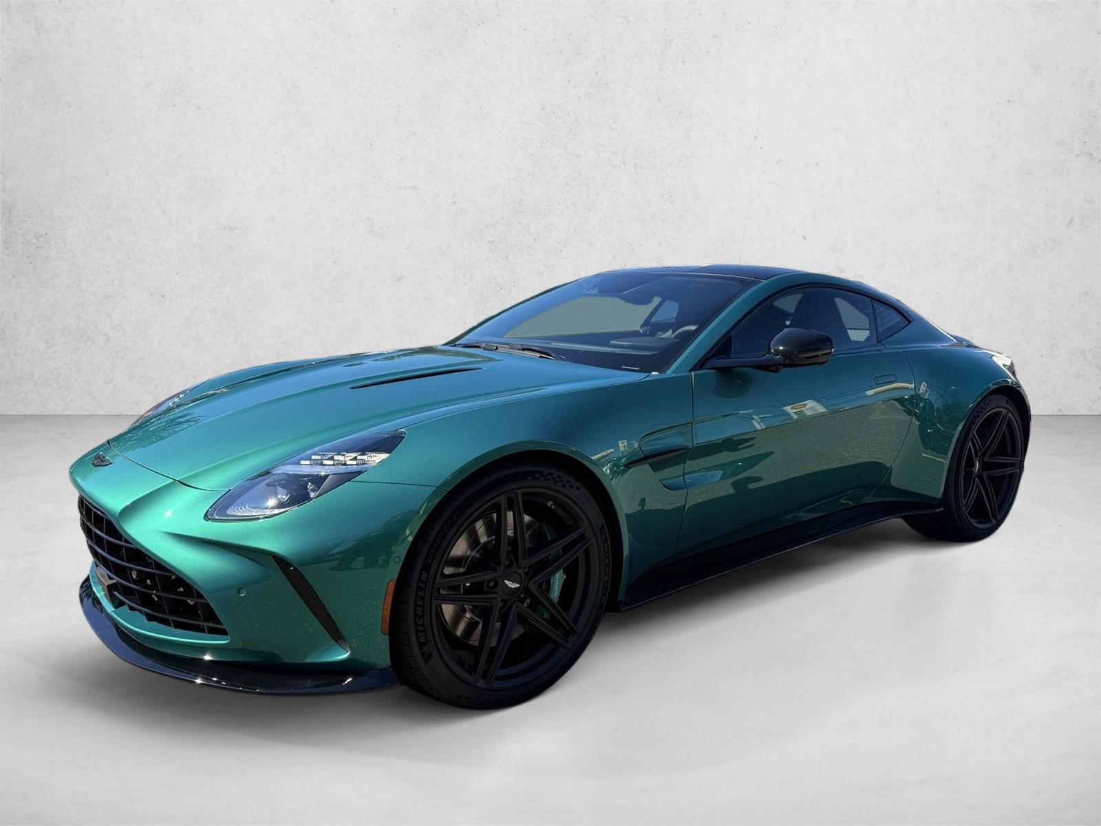 2026 Aston Martin V8 Vantage AM6 photo 2