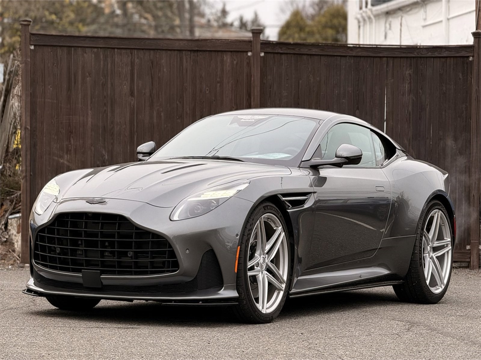 2025 Aston Martin DB12 Base's photo