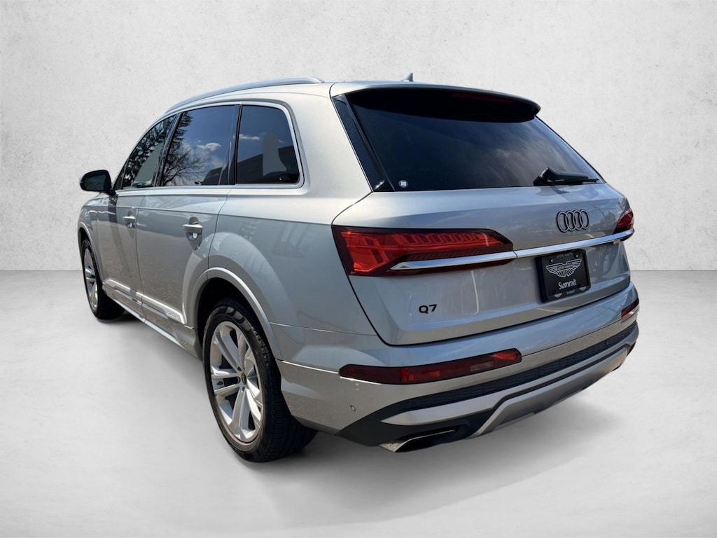 Used 2025 Audi Q7 55 Premium SUV
