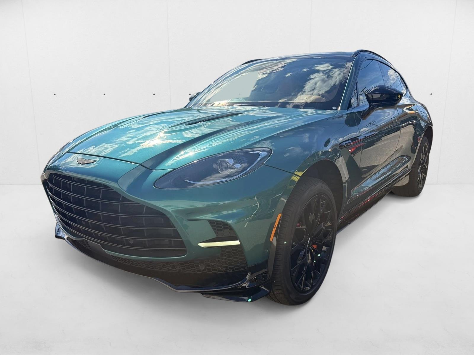 2023 Aston Martin DBX DBX707 photo 2