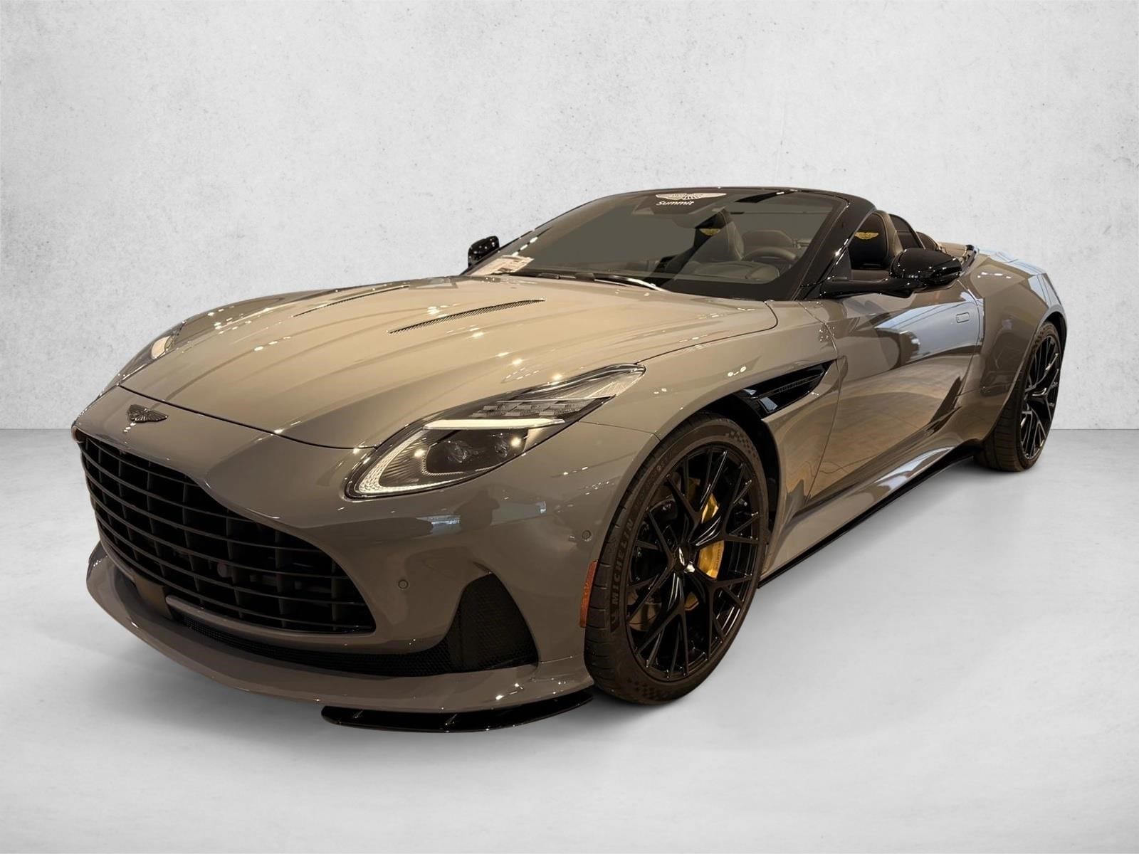 2026 Aston Martin DB12 Volante's photo
