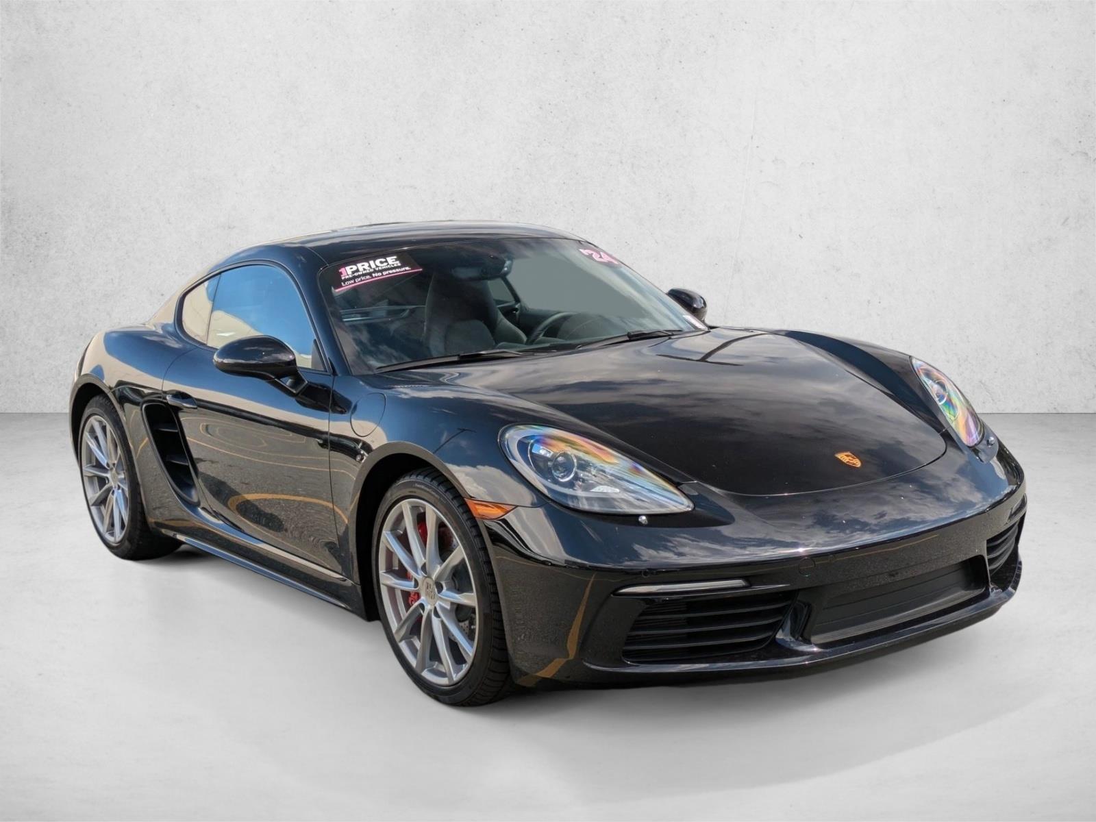 2024 Porsche Cayman S photo 3