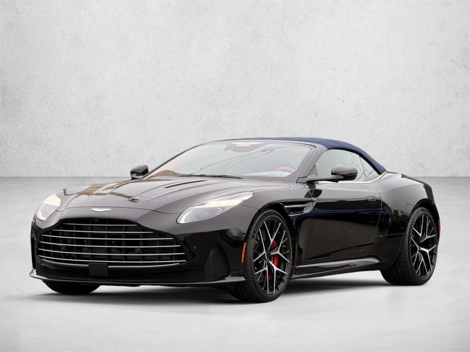 2026 Aston Martin DB12 Base - Photo 2