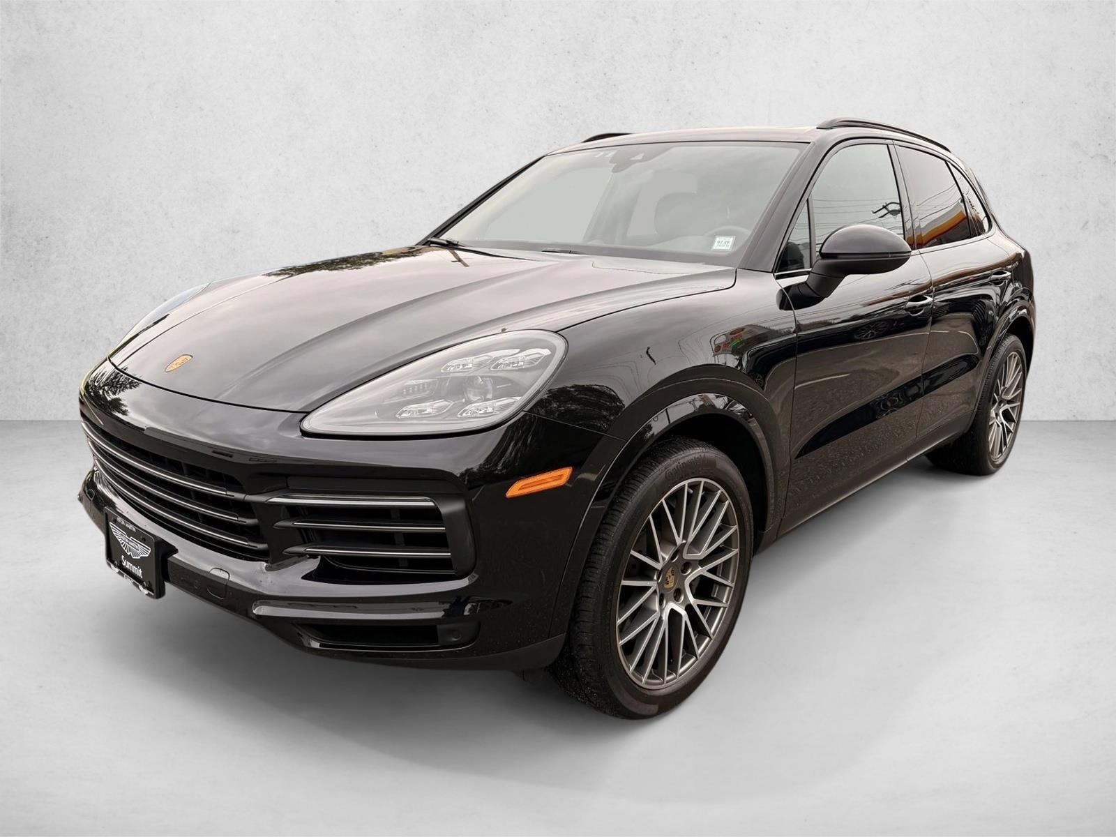 2022 Porsche Cayenne S Platinum Edition photo 2