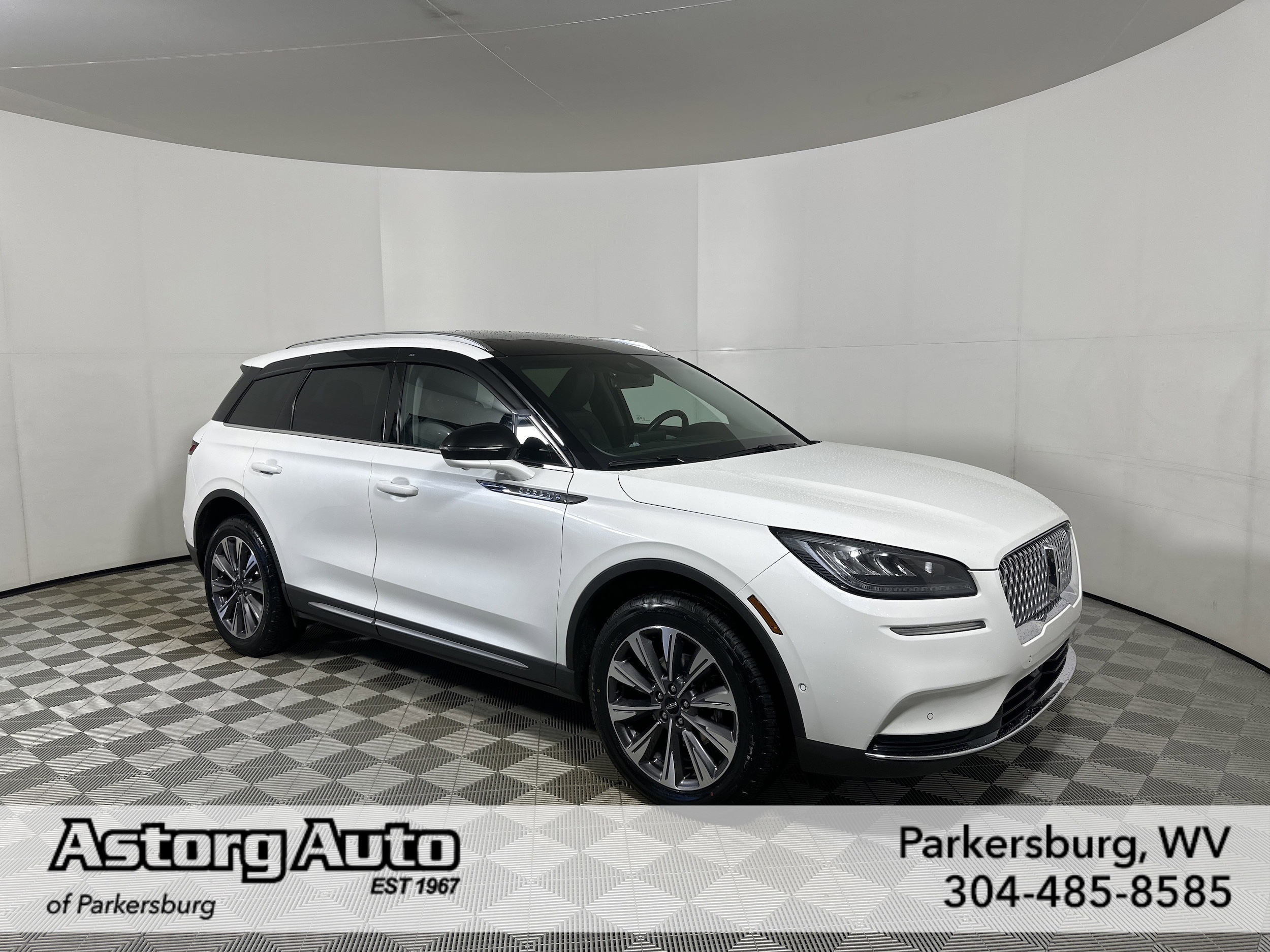 2022 Lincoln Corsair Reserve AWD's photo