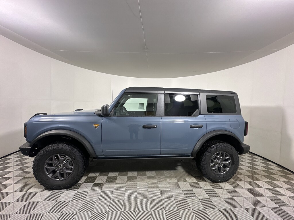 New 2025 Ford Bronco Badlands SUV