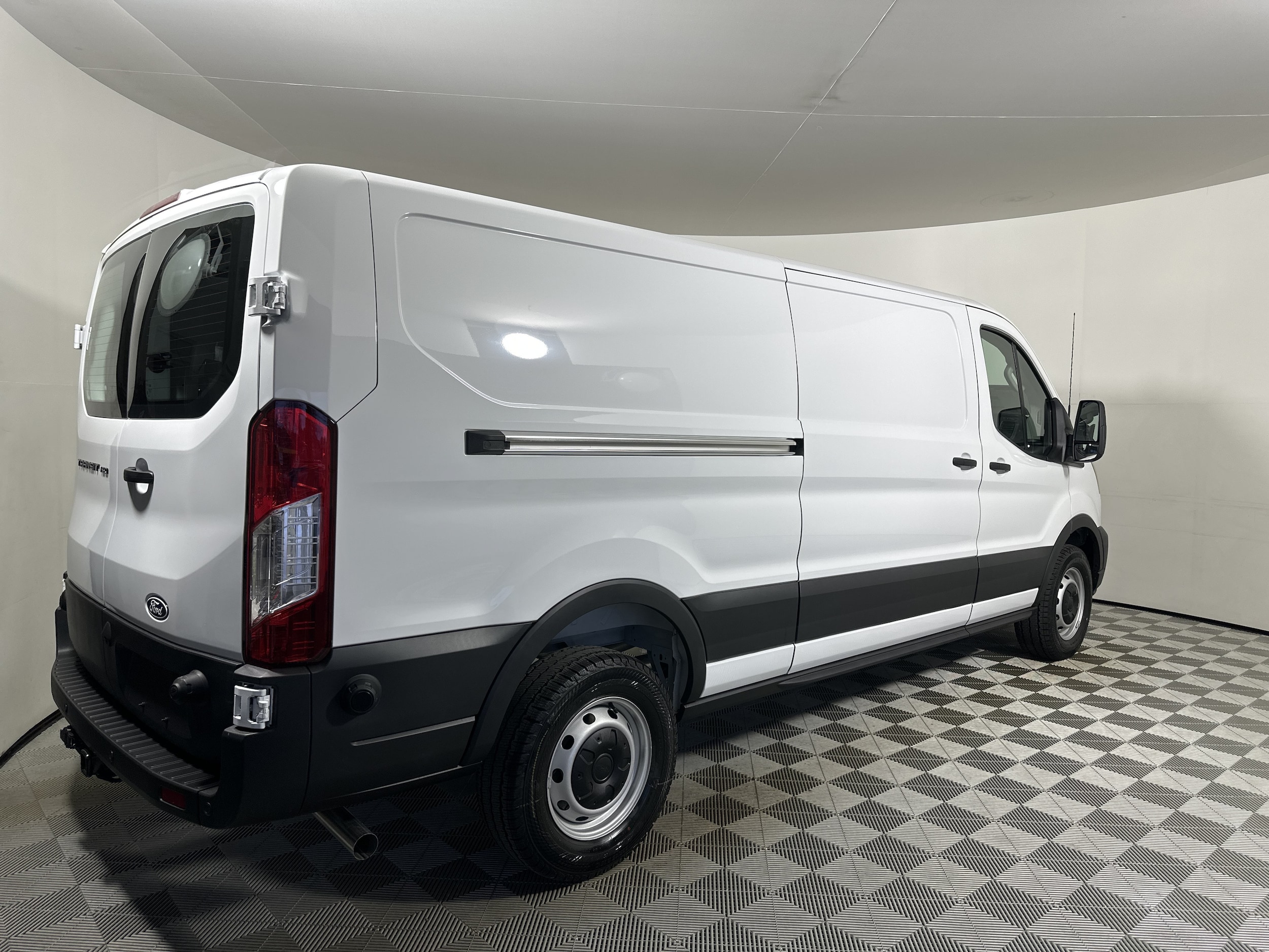 2026 Ford Transit Van Base - Photo 7