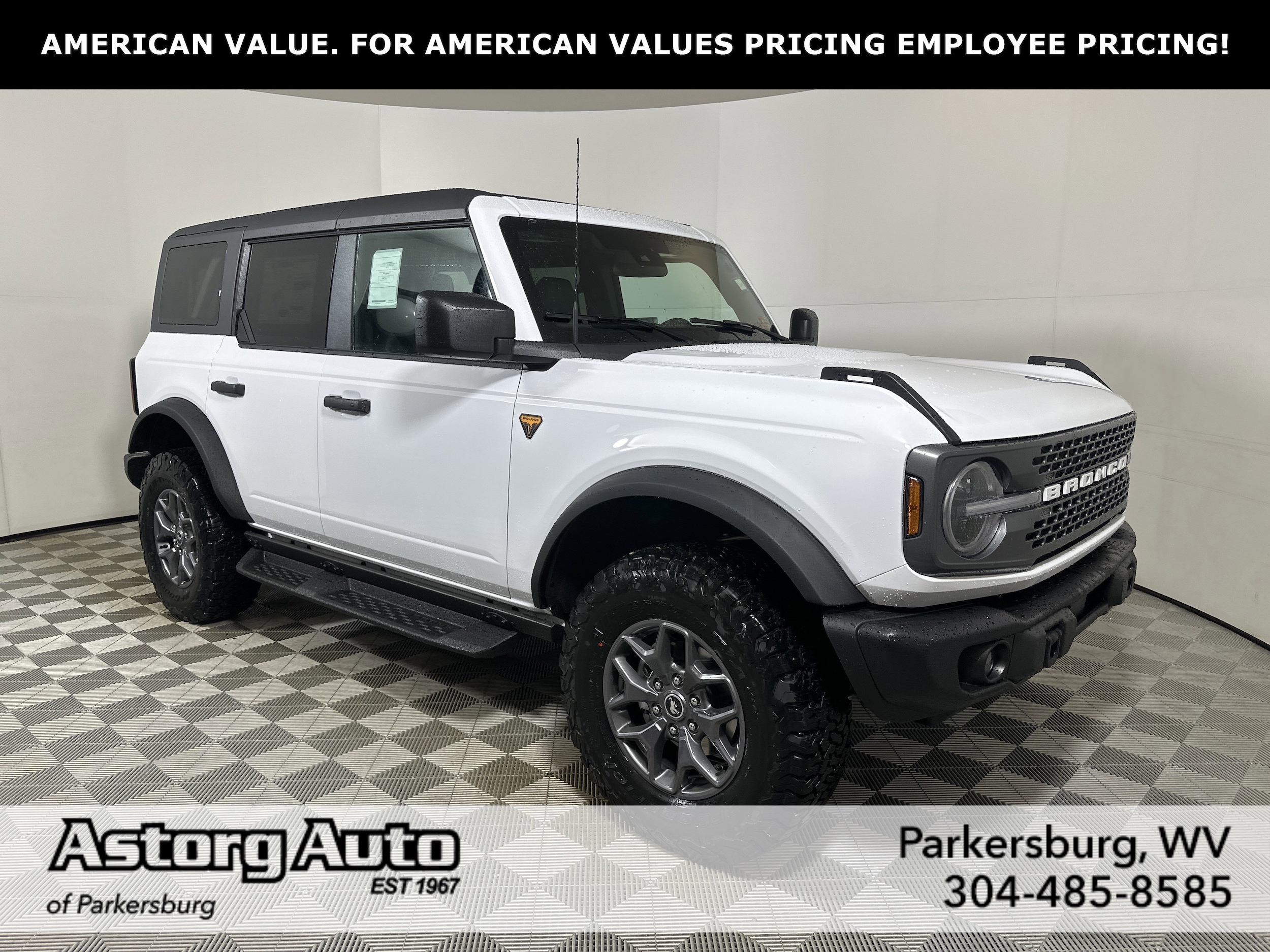 2025 Ford Bronco Badlands 4x4's photo