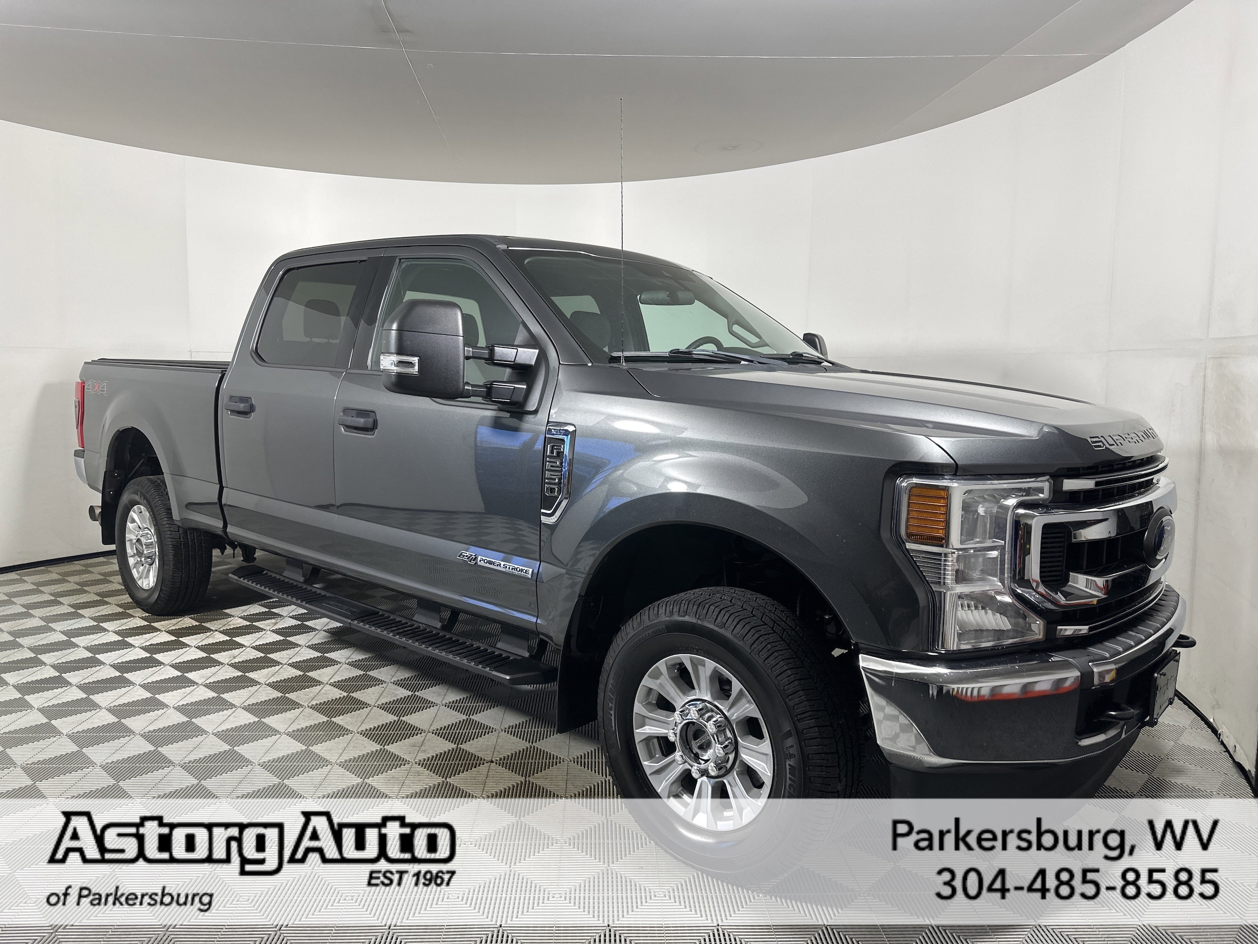 2020 Ford F-250 Super Duty XLT's photo