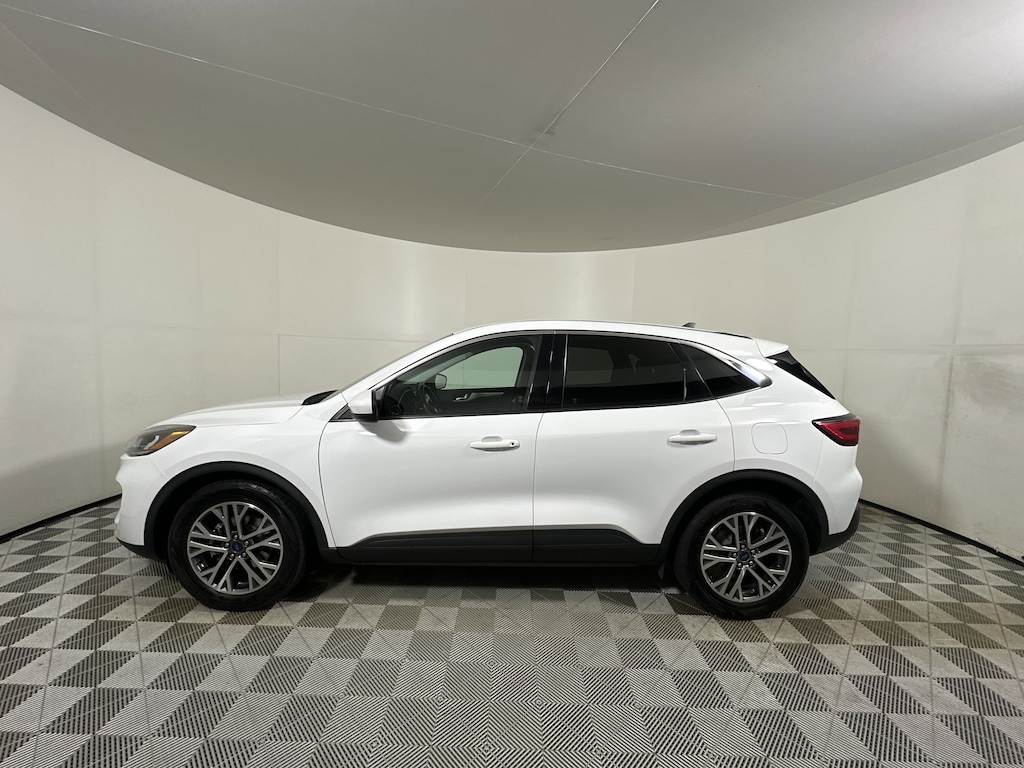 Used 2022 Ford Escape SEL Hybrid SUV