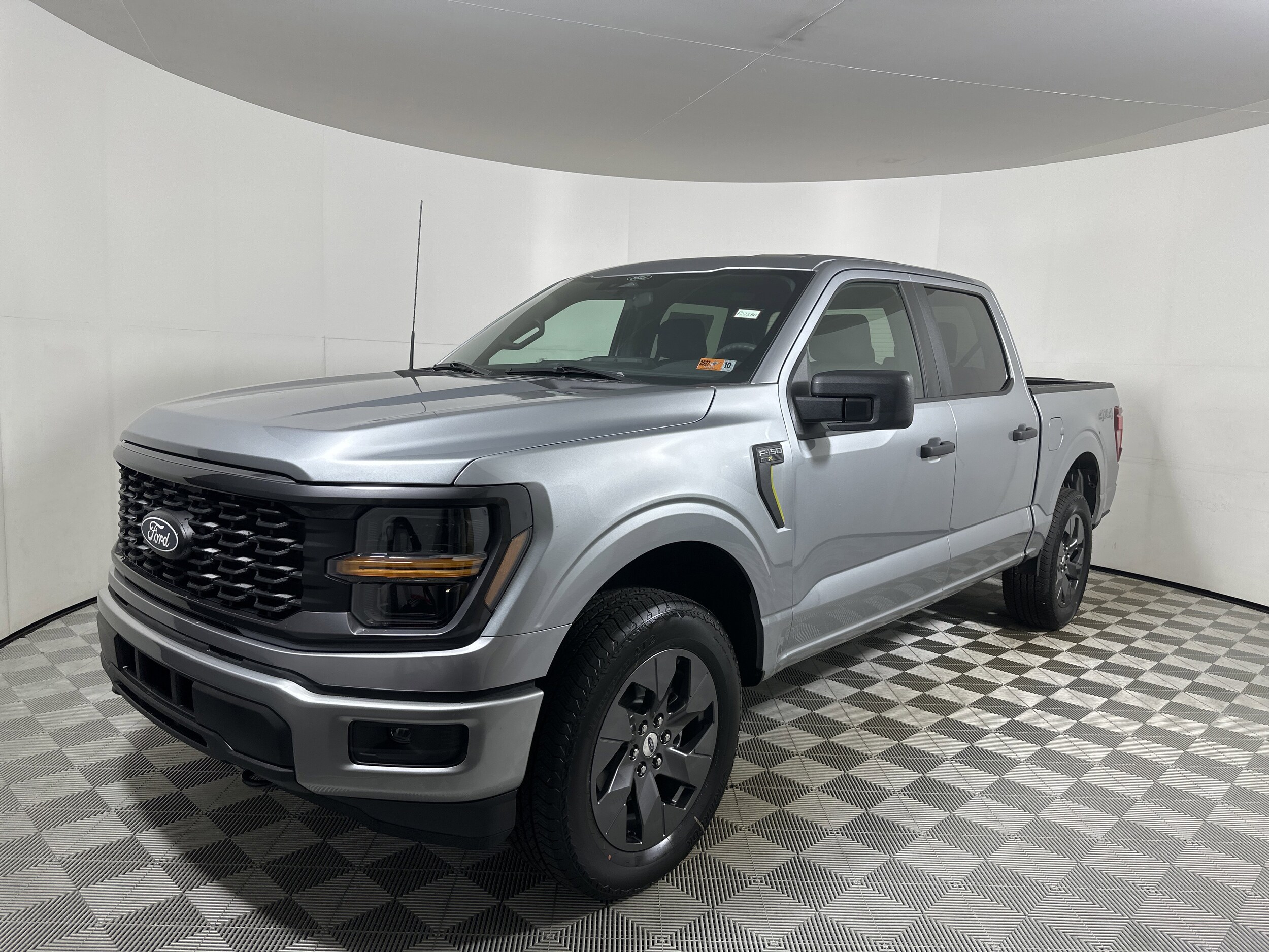 2025 Ford F-150 STX photo 3