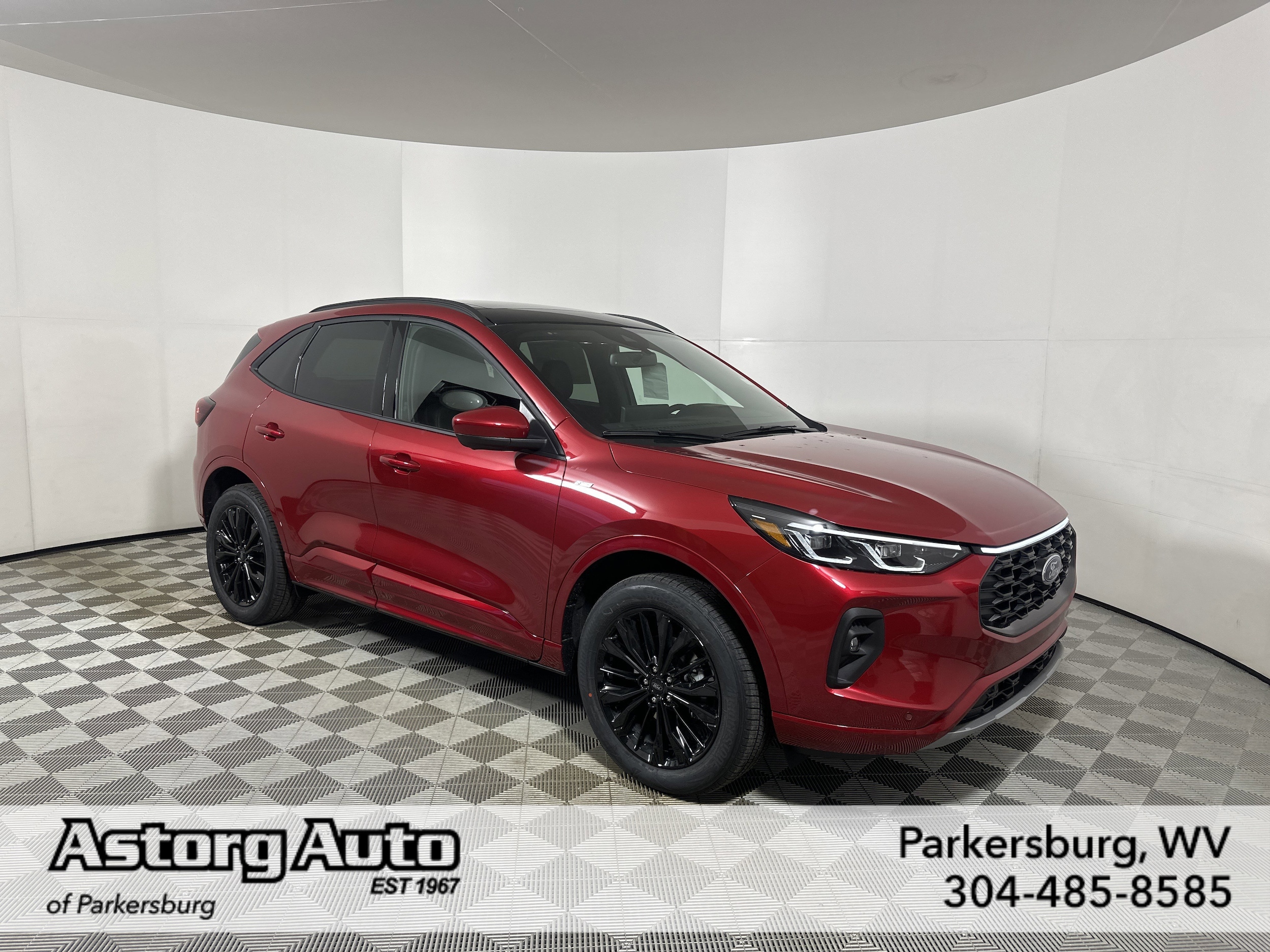 2026 Ford Escape ST-Line Elite's photo