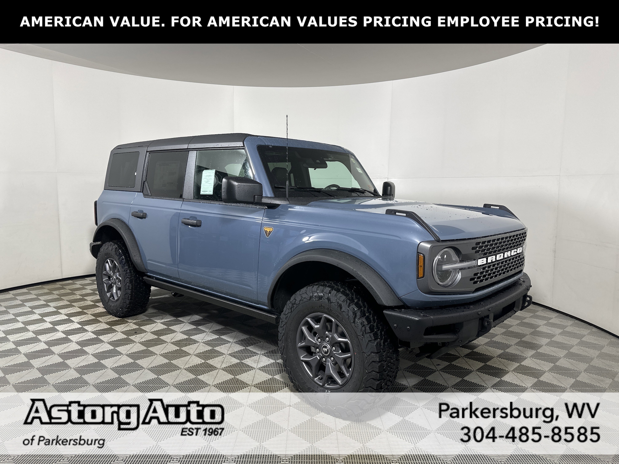 2025 Ford Bronco Badlands 4x4's photo