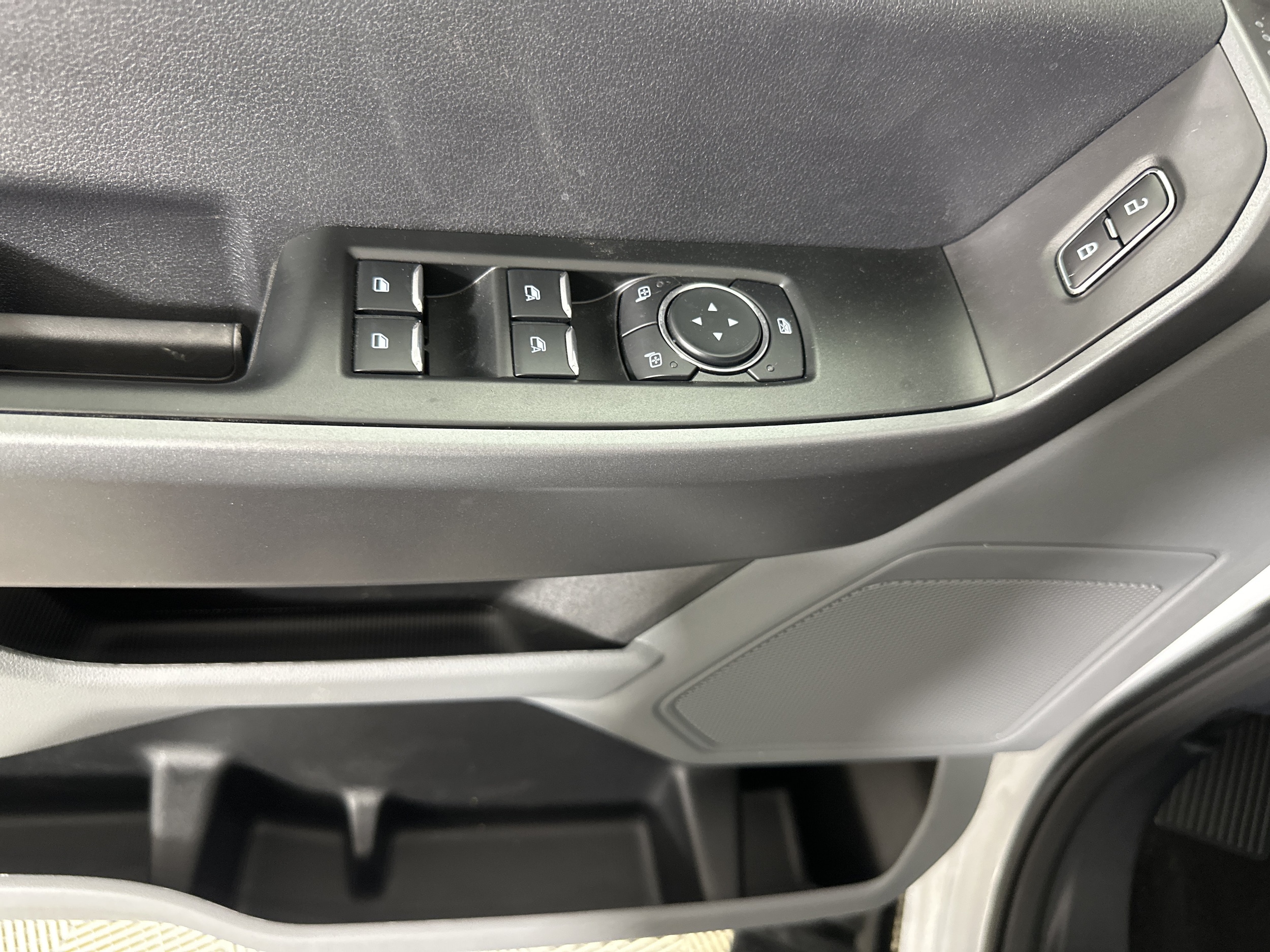 2026 Ford F-350 Super Duty XL - Photo 11