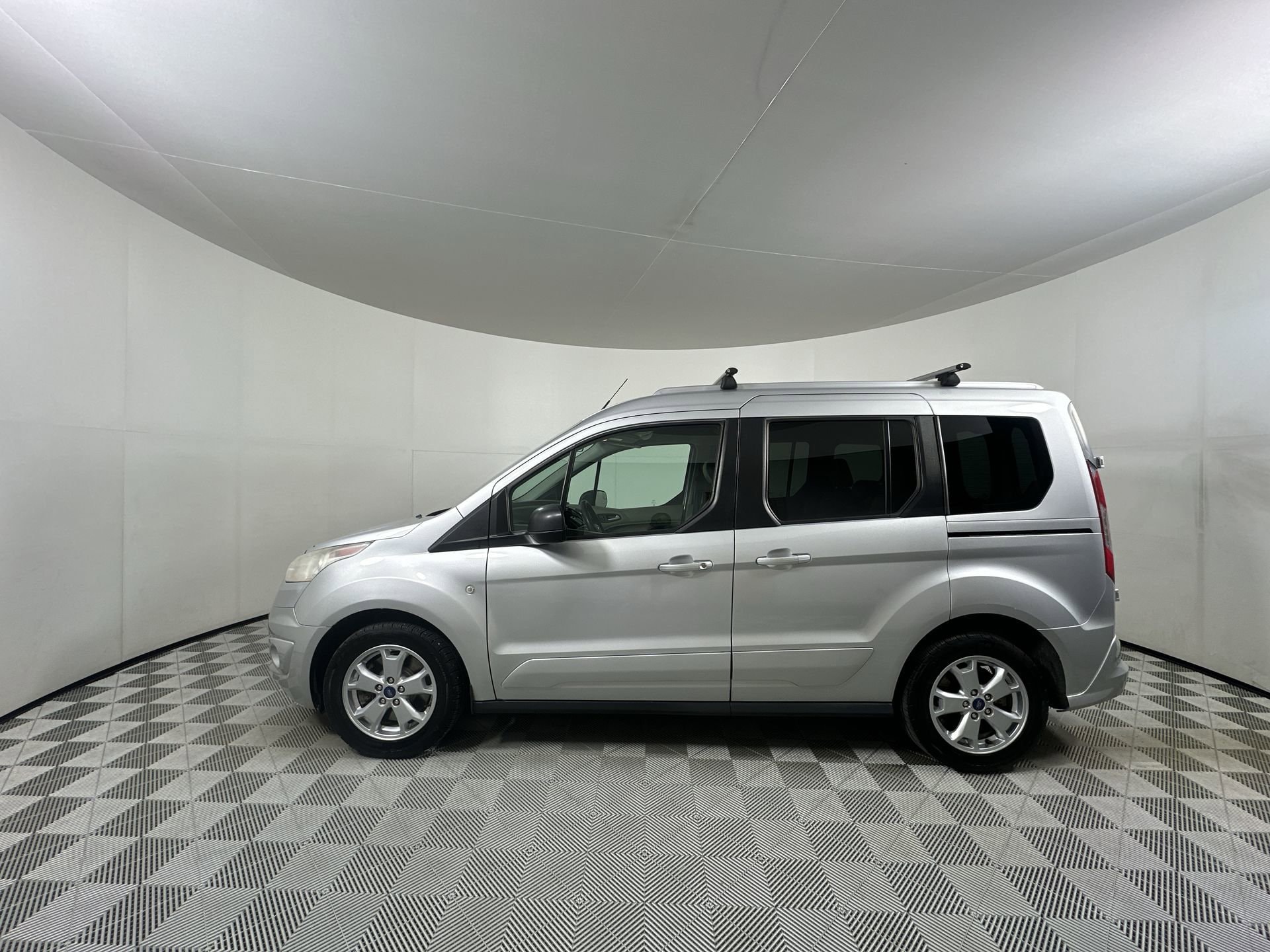 Used 2014 Ford Transit Connect XLT with VIN NM0AS8F79E1155176 for sale in Parkersburg, WV