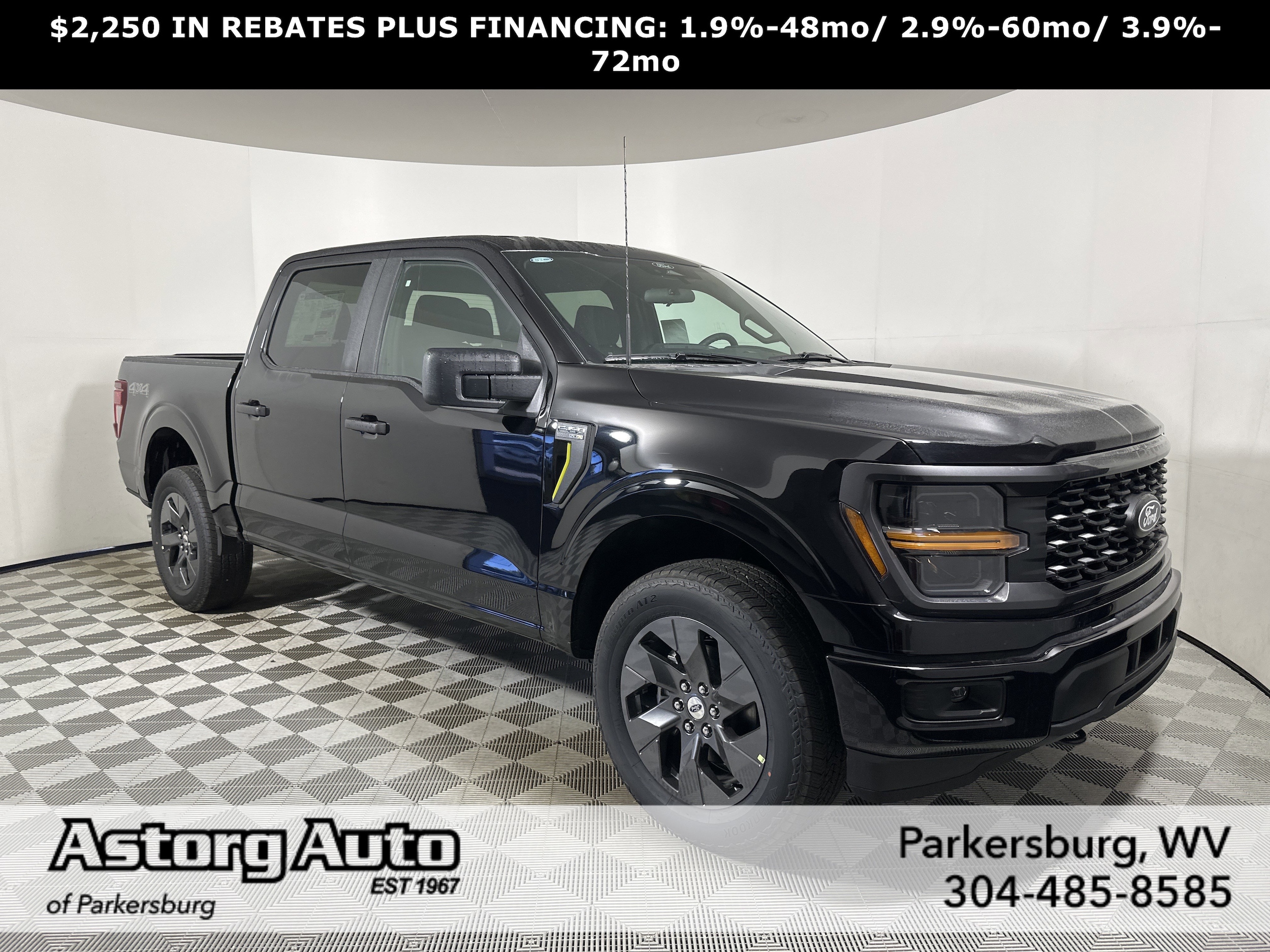 2025 Ford F-150 STX's photo