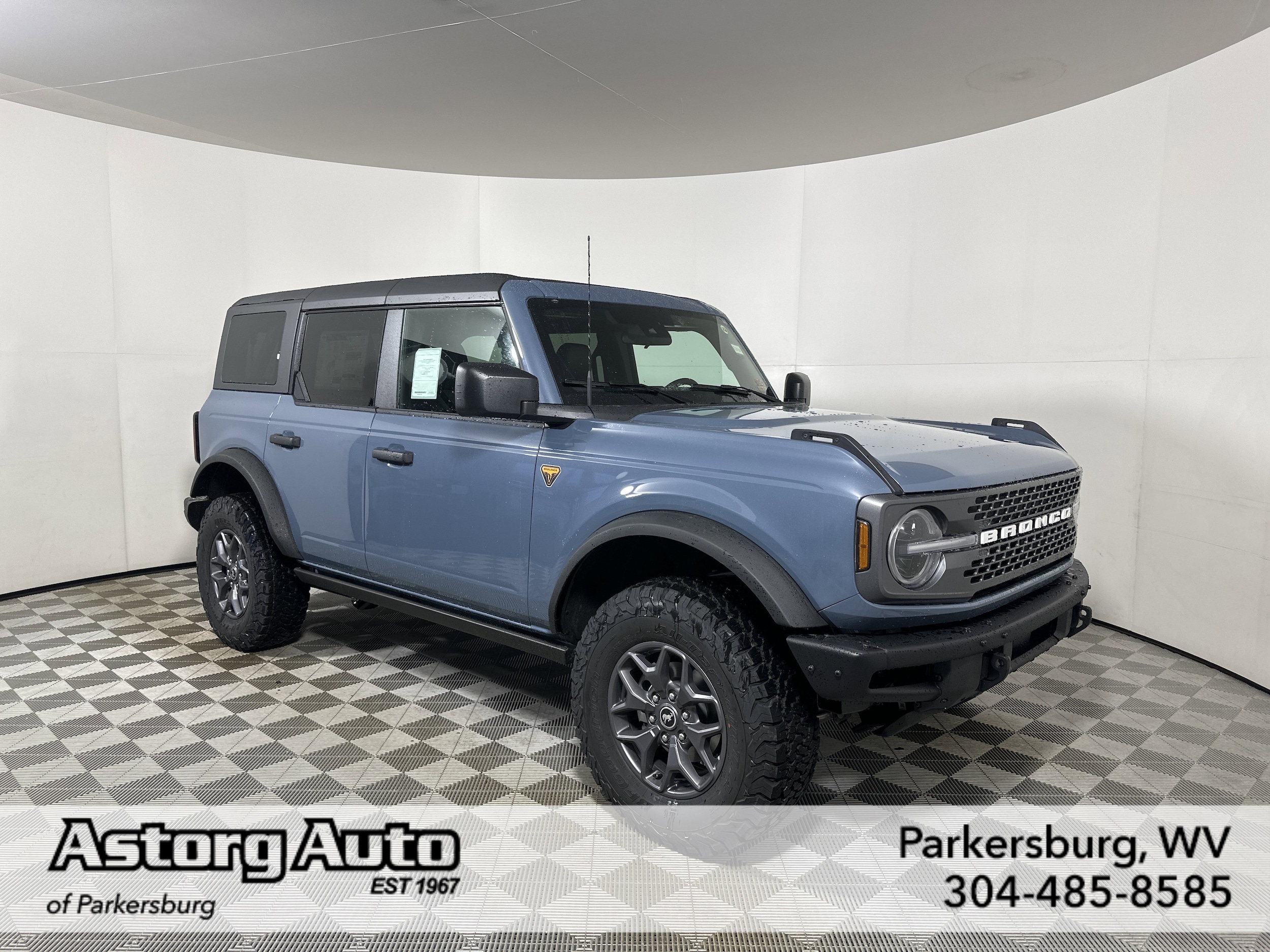 2025 Ford Bronco 4-Door Badlands's photo