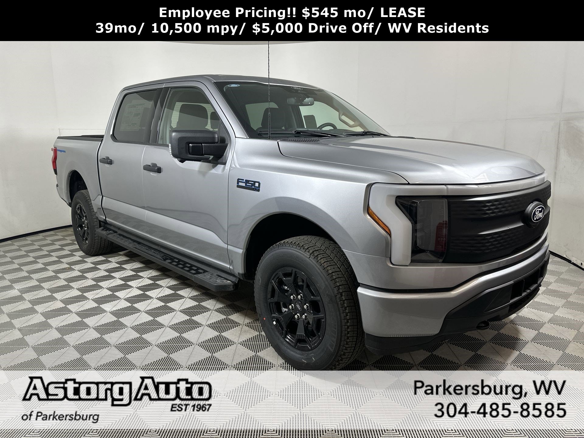 2025 Ford F-150 Lightning XLT's photo