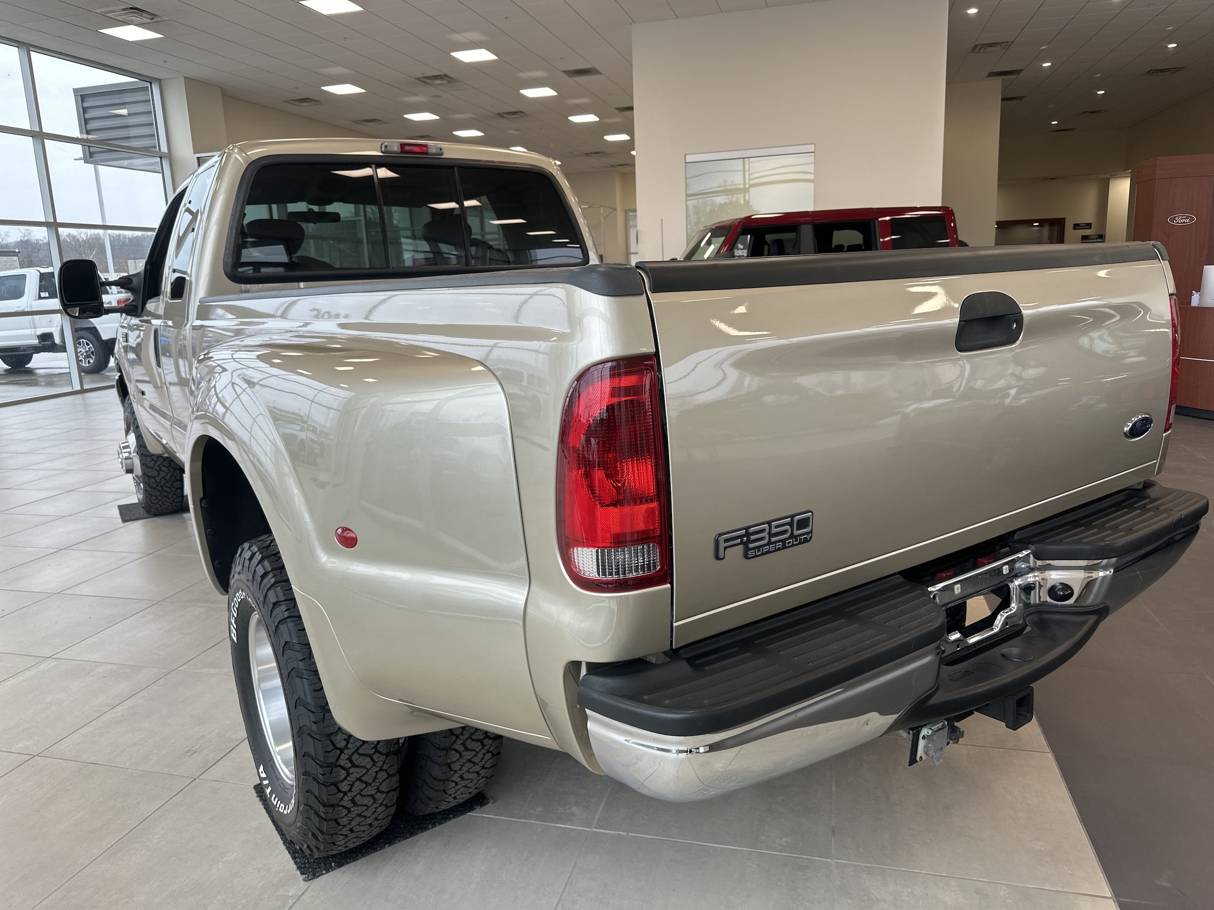 2001 Ford F-350 Super Duty Lariat - Photo 5