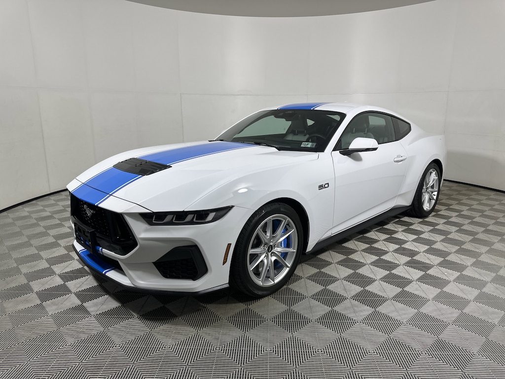 Certified 2024 Ford Mustang Coupe