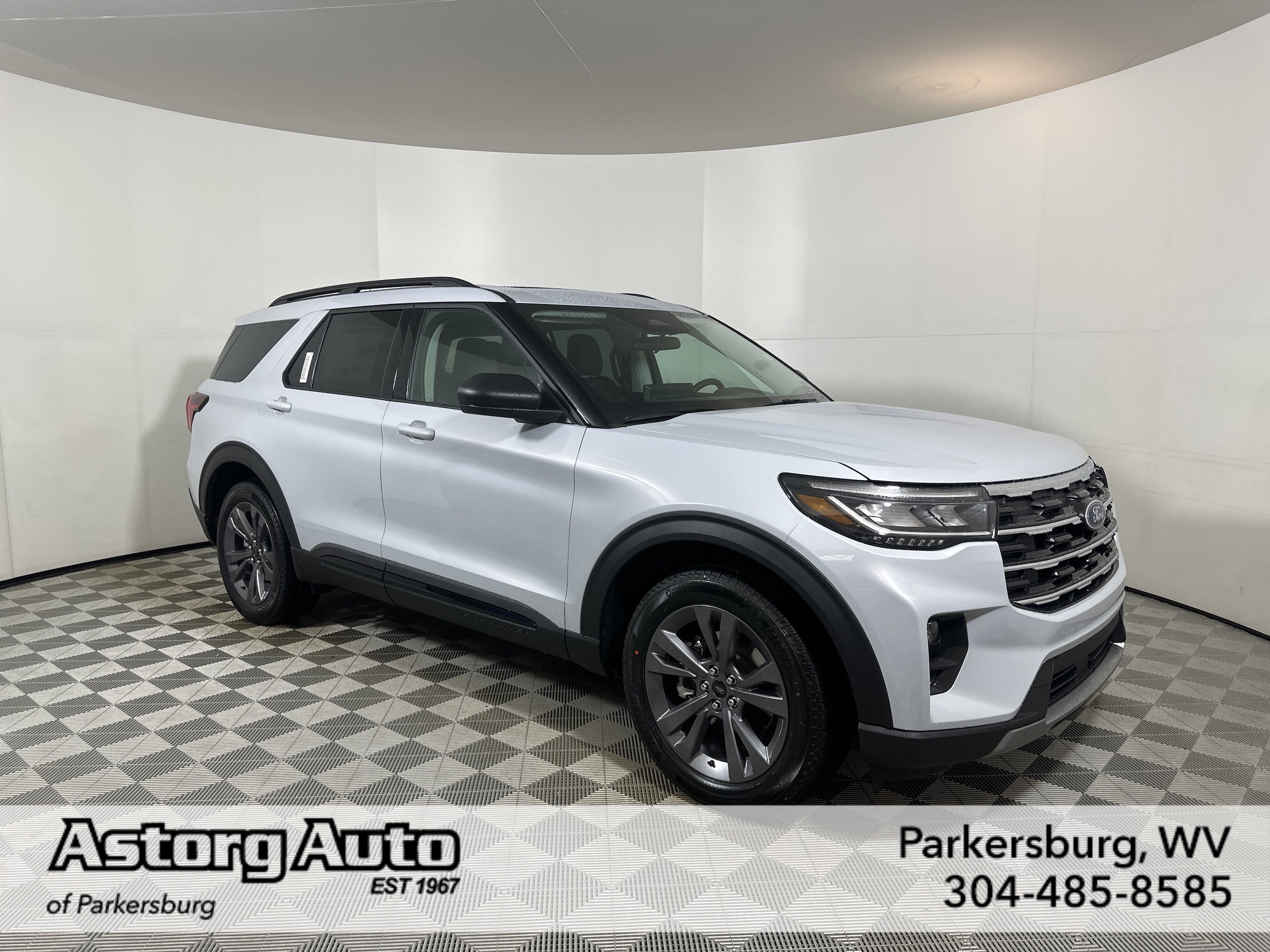 2026 Ford Explorer Active's photo