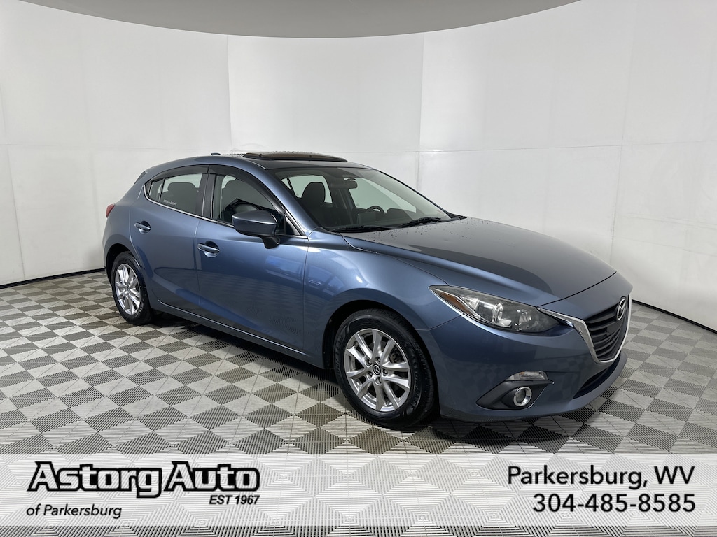 Used 2014 Mazda Mazda3 i Touring Hatchback