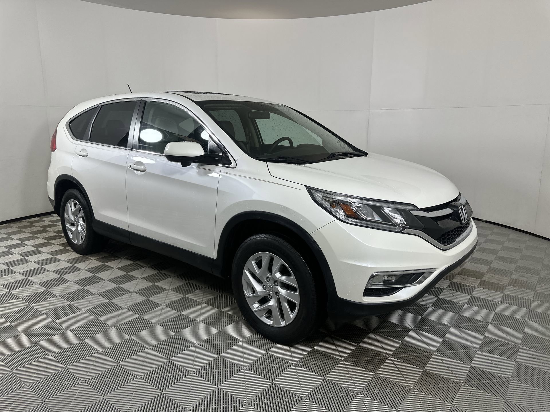 Used 2015 Honda CR-V EX with VIN 5J6RM4H56FL086919 for sale in Parkersburg, WV