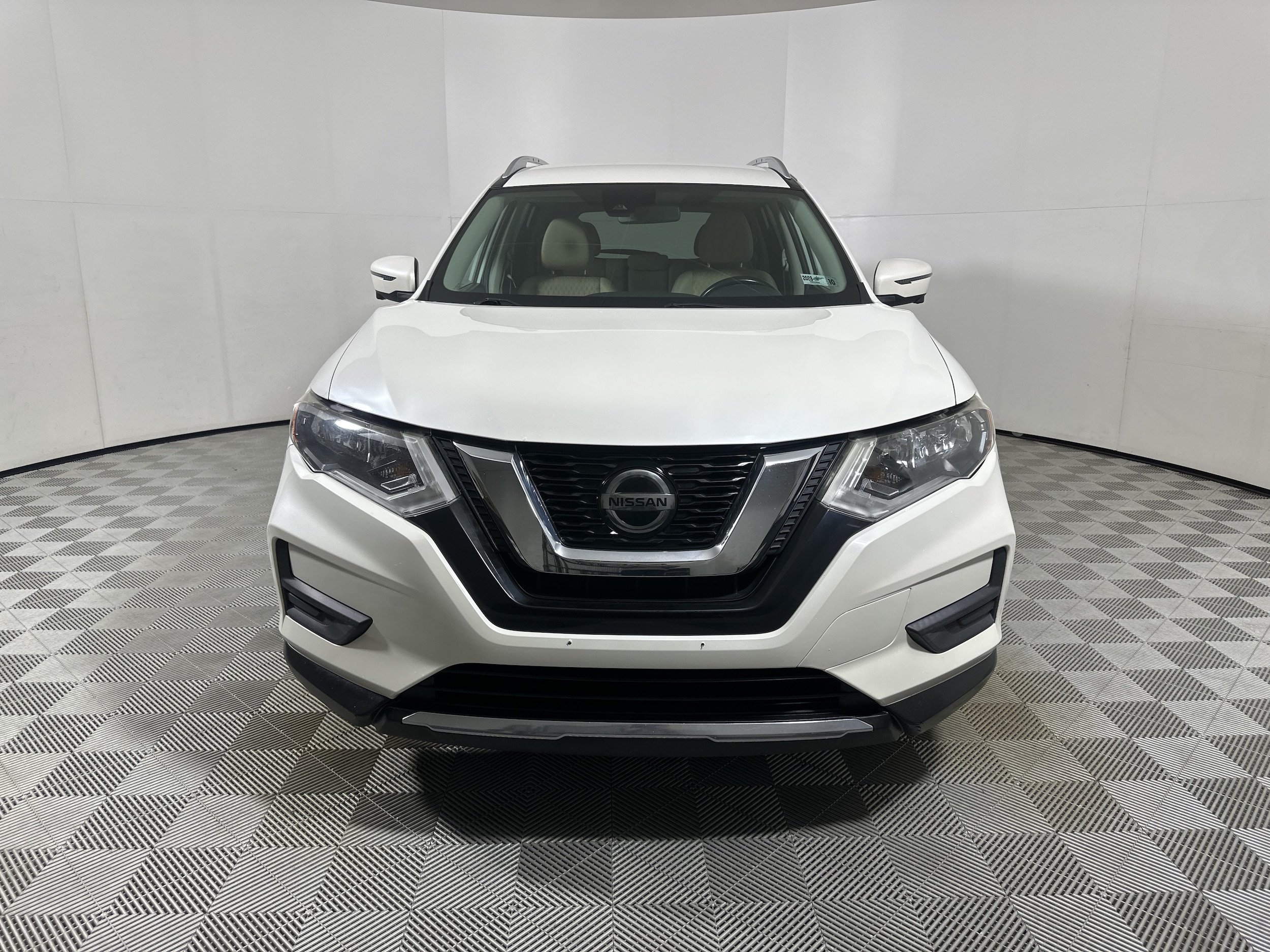 Used 2020 Nissan Rogue SV with VIN JN8AT2MV9LW100925 for sale in Parkersburg, WV