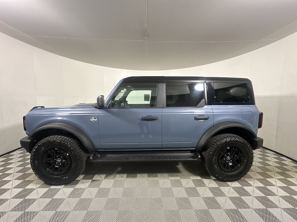 New 2025 Ford Bronco Outer Banks SUV