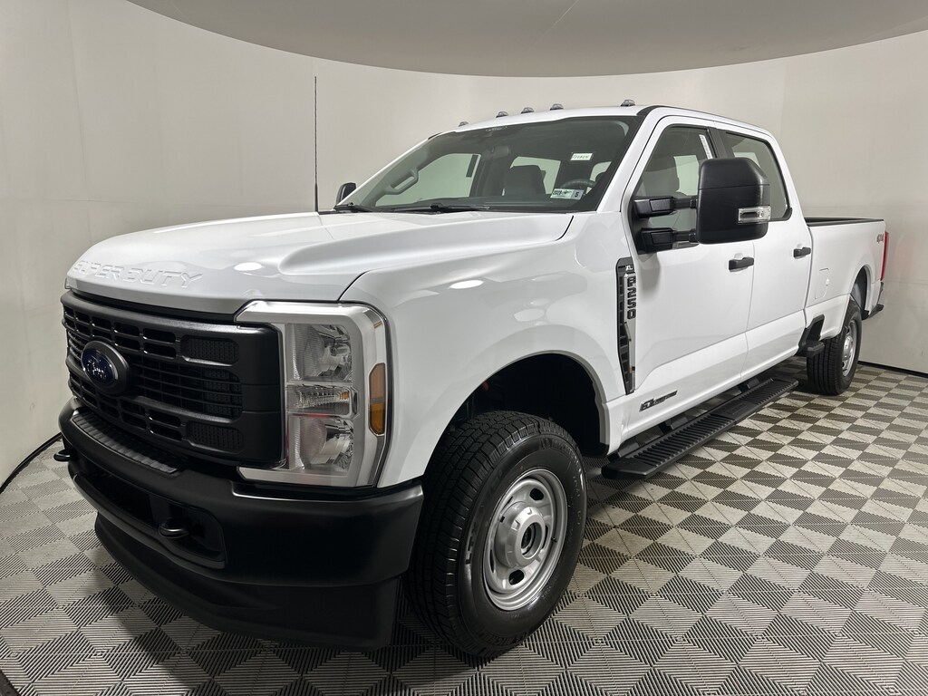 New 2026 Ford F-250 Truck Crew Cab