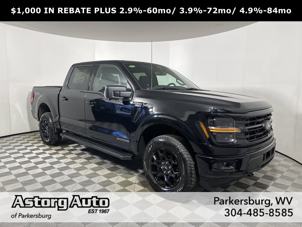 New 2025 Ford F-150 XLT Truck SuperCrew Cab