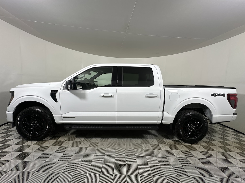 New 2025 Ford F-150 XLT Truck SuperCrew Cab