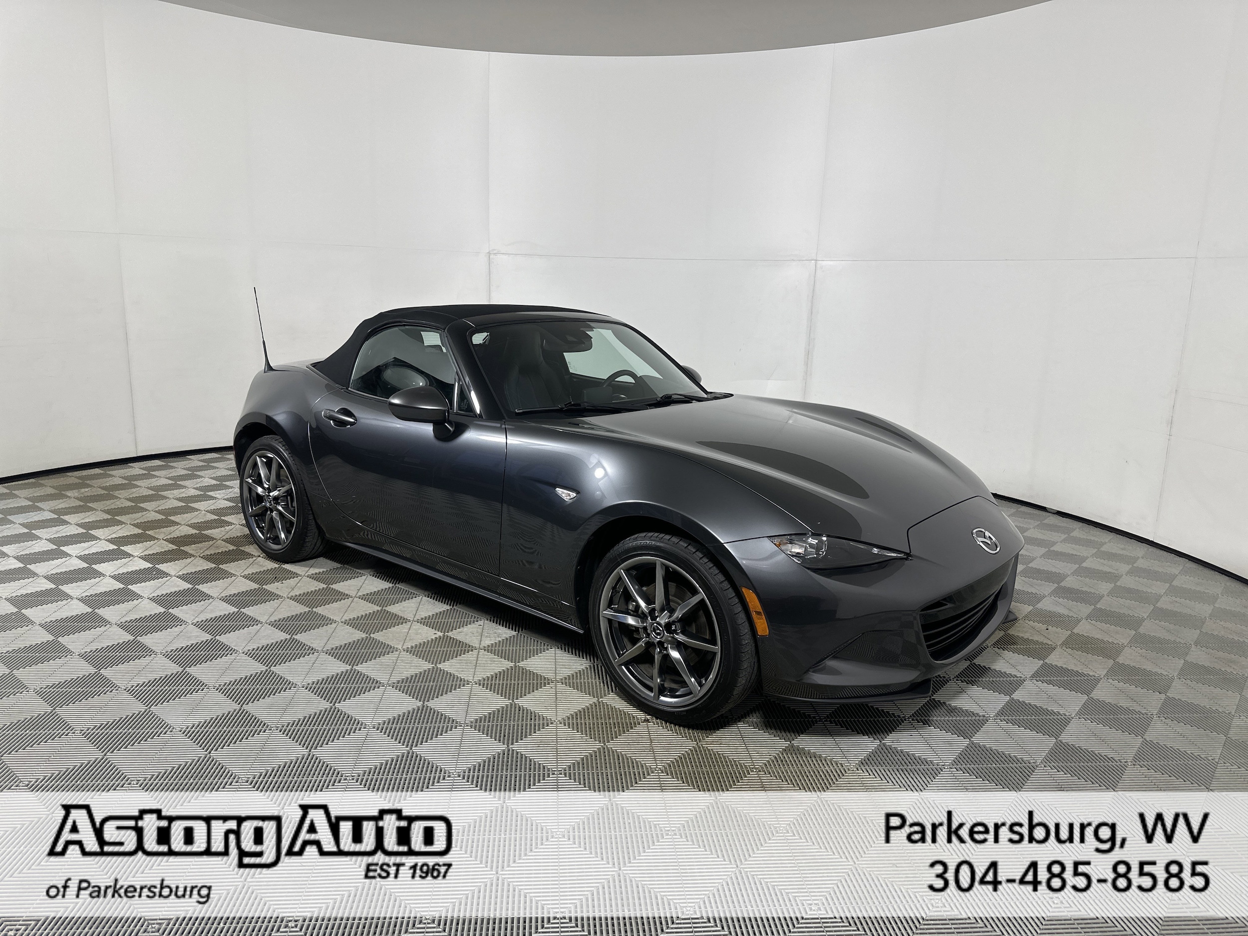 2021 Mazda MX-5 Miata Grand Touring's photo