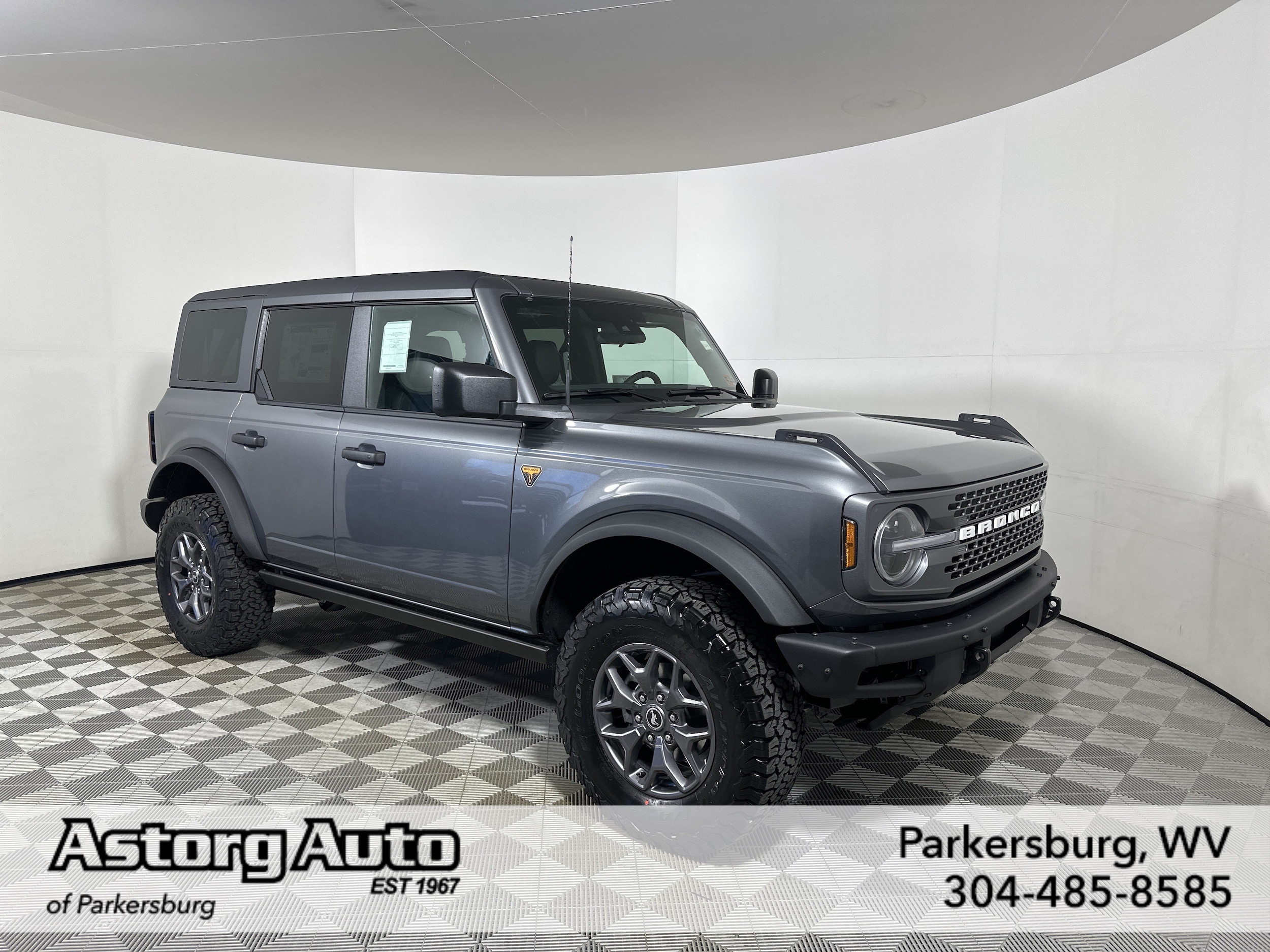 2025 Ford Bronco 4-Door Badlands