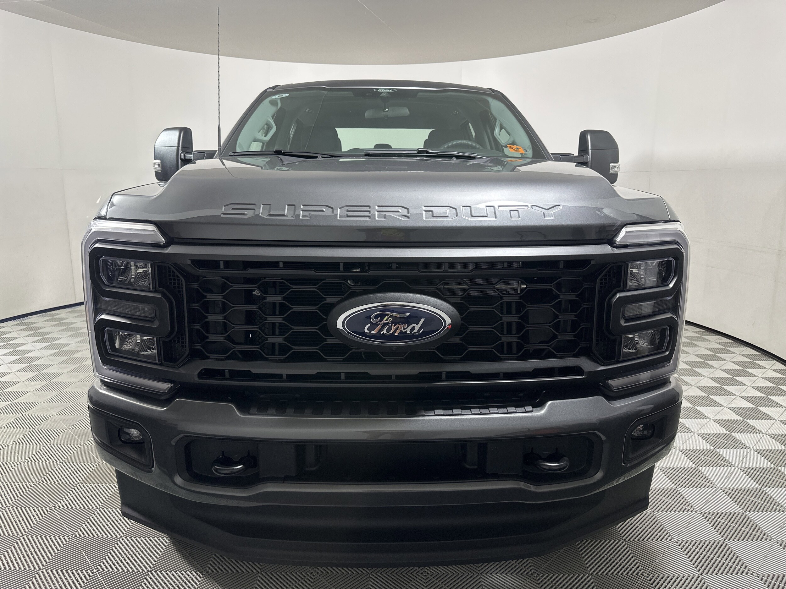 2026 Ford F-250 XL photo 2