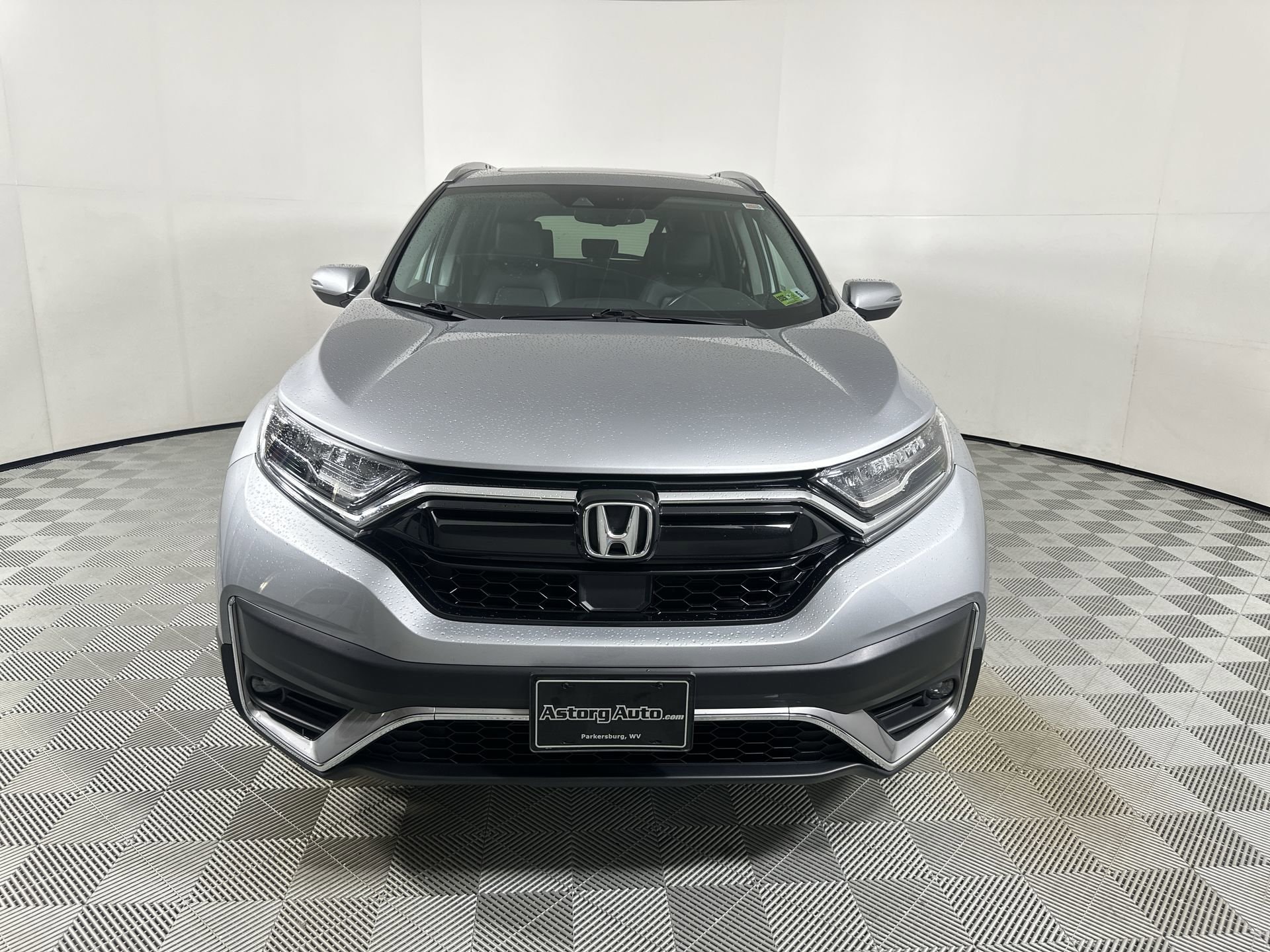 Used 2020 Honda CR-V Touring with VIN 2HKRW2H96LH625109 for sale in Parkersburg, WV