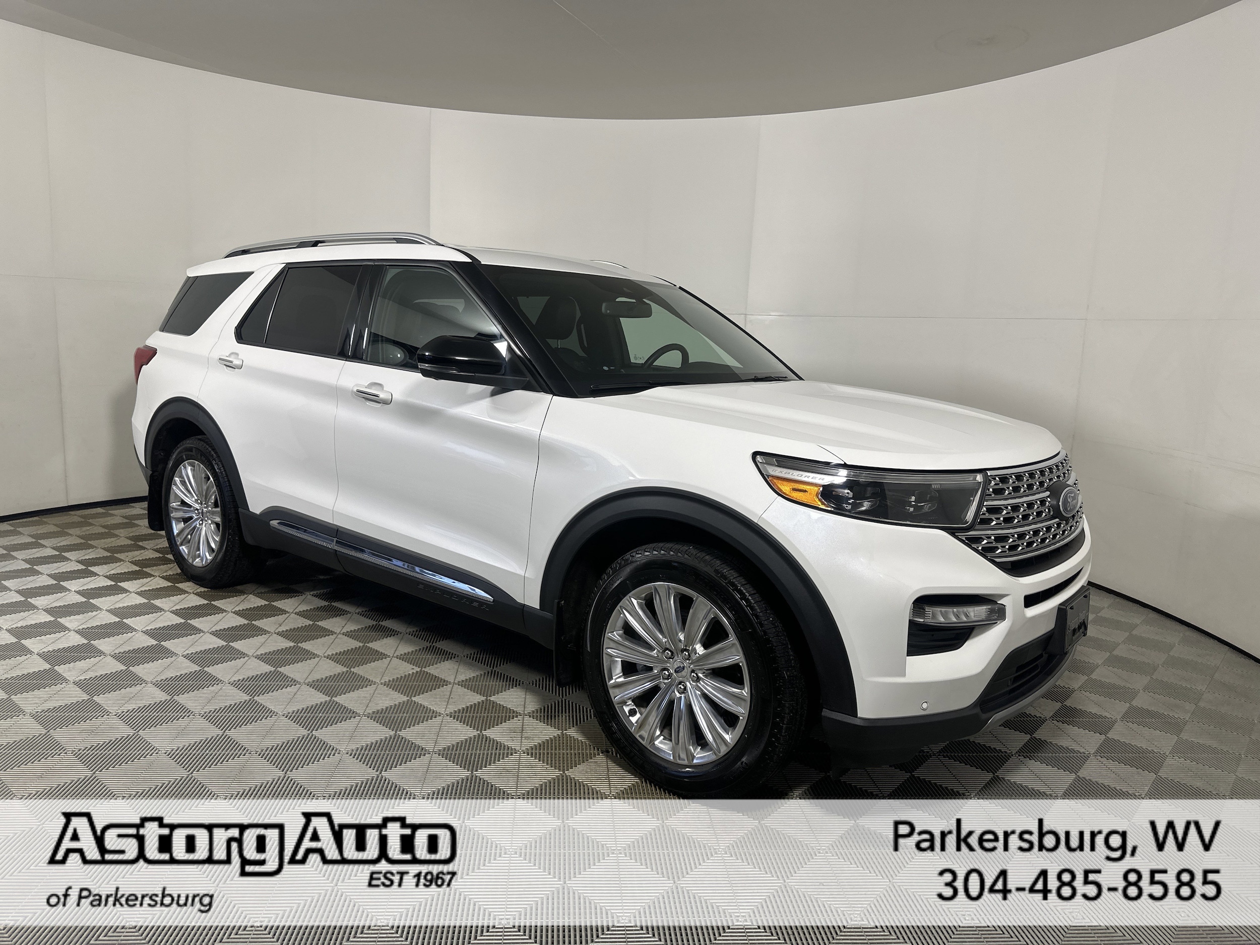 2020 Ford Explorer Limited 4WD's photo