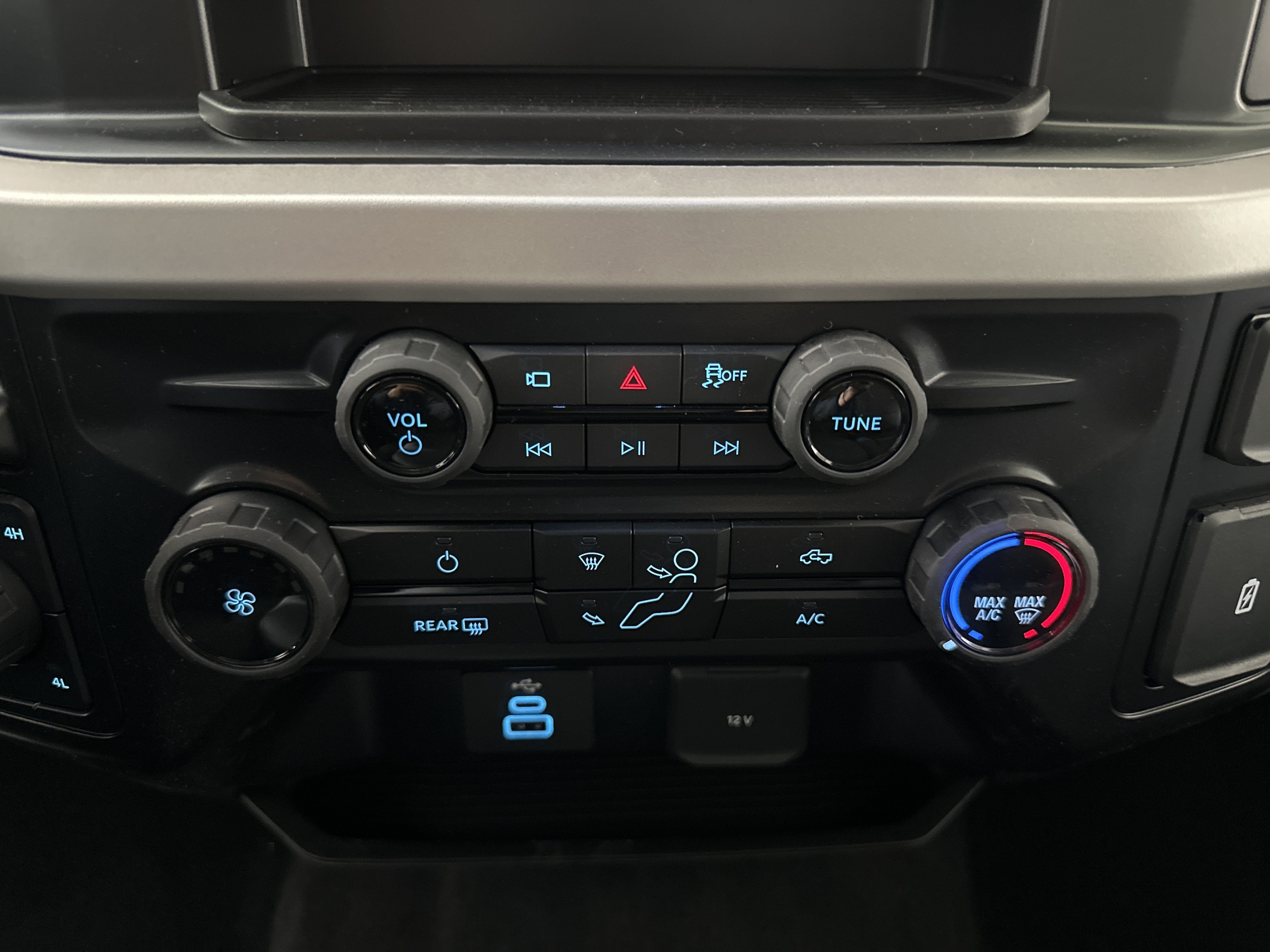 2026 Ford F-350 Super Duty XL - Photo 19