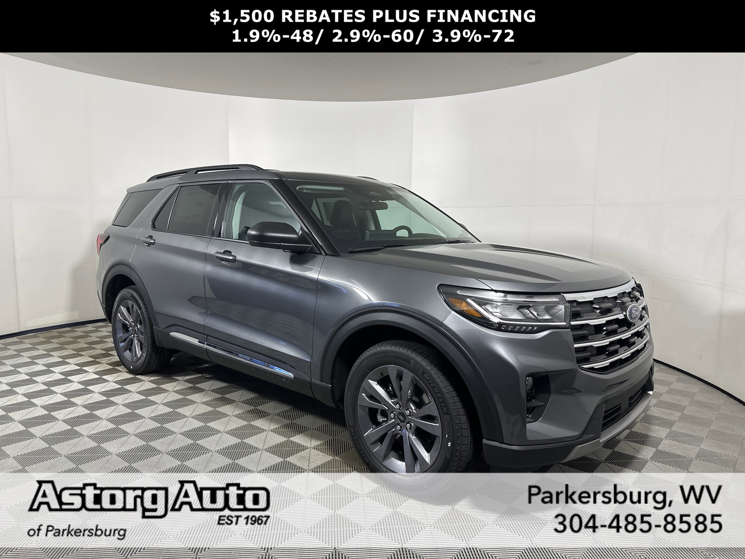 2025 Ford Explorer Active's photo