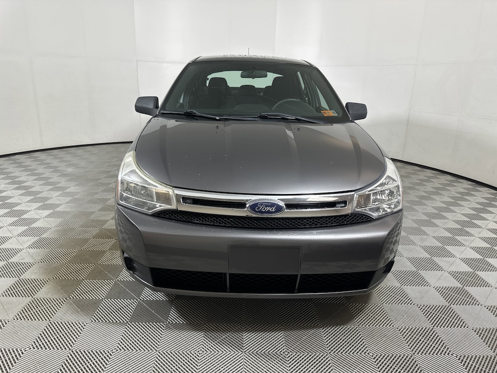 Used 2010 Ford Focus SE Sedan
