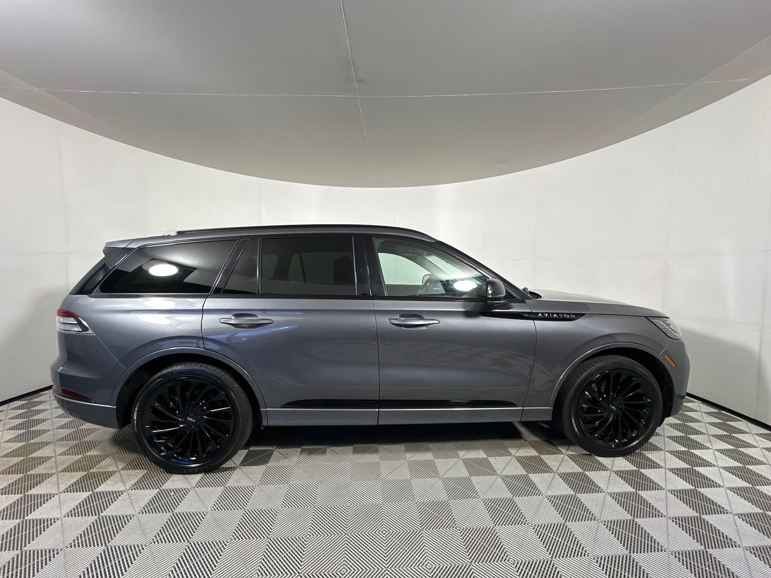 2025 Lincoln Aviator Reserve - Photo 8