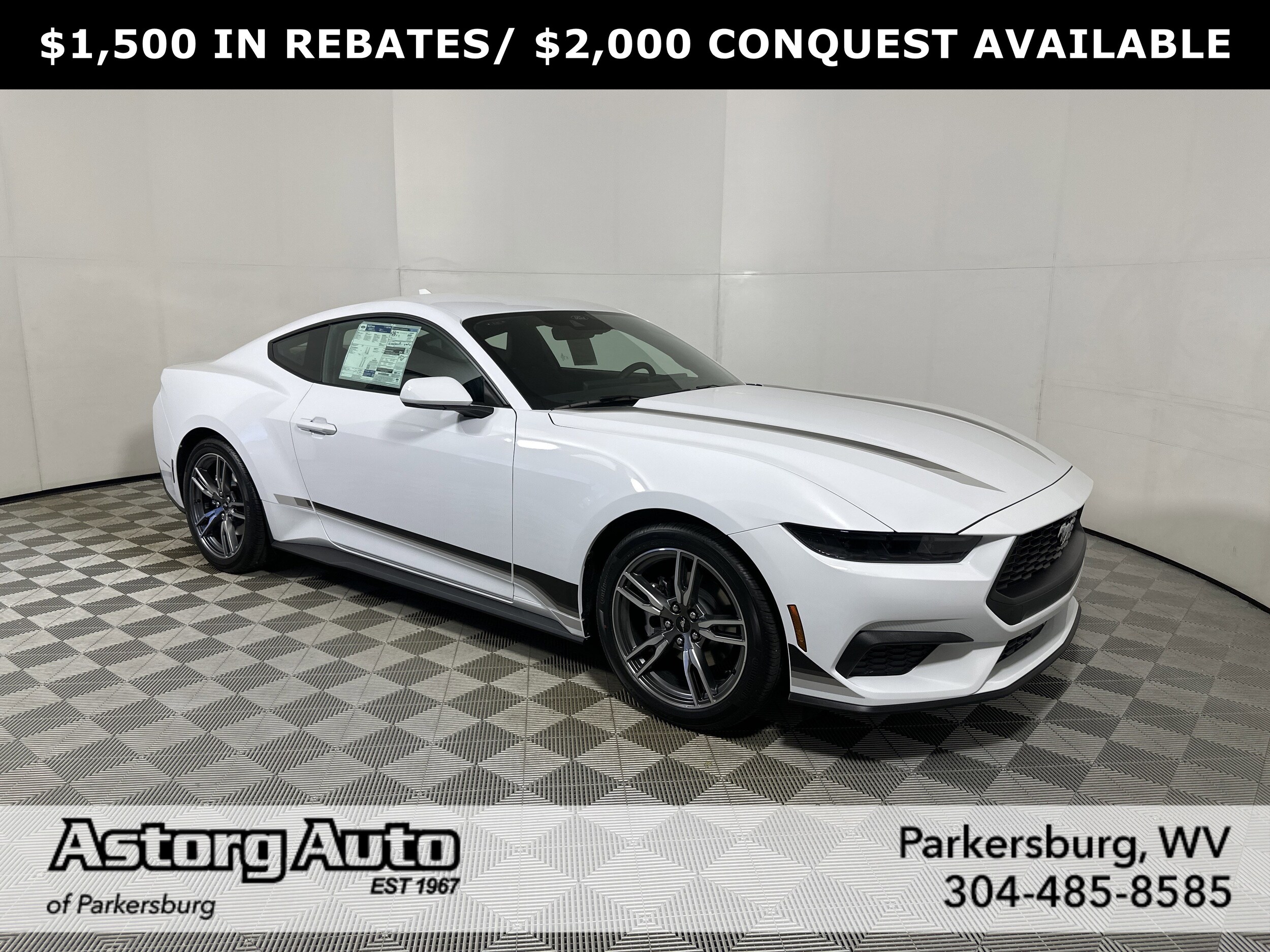 2025 Ford Mustang EcoBoost's photo