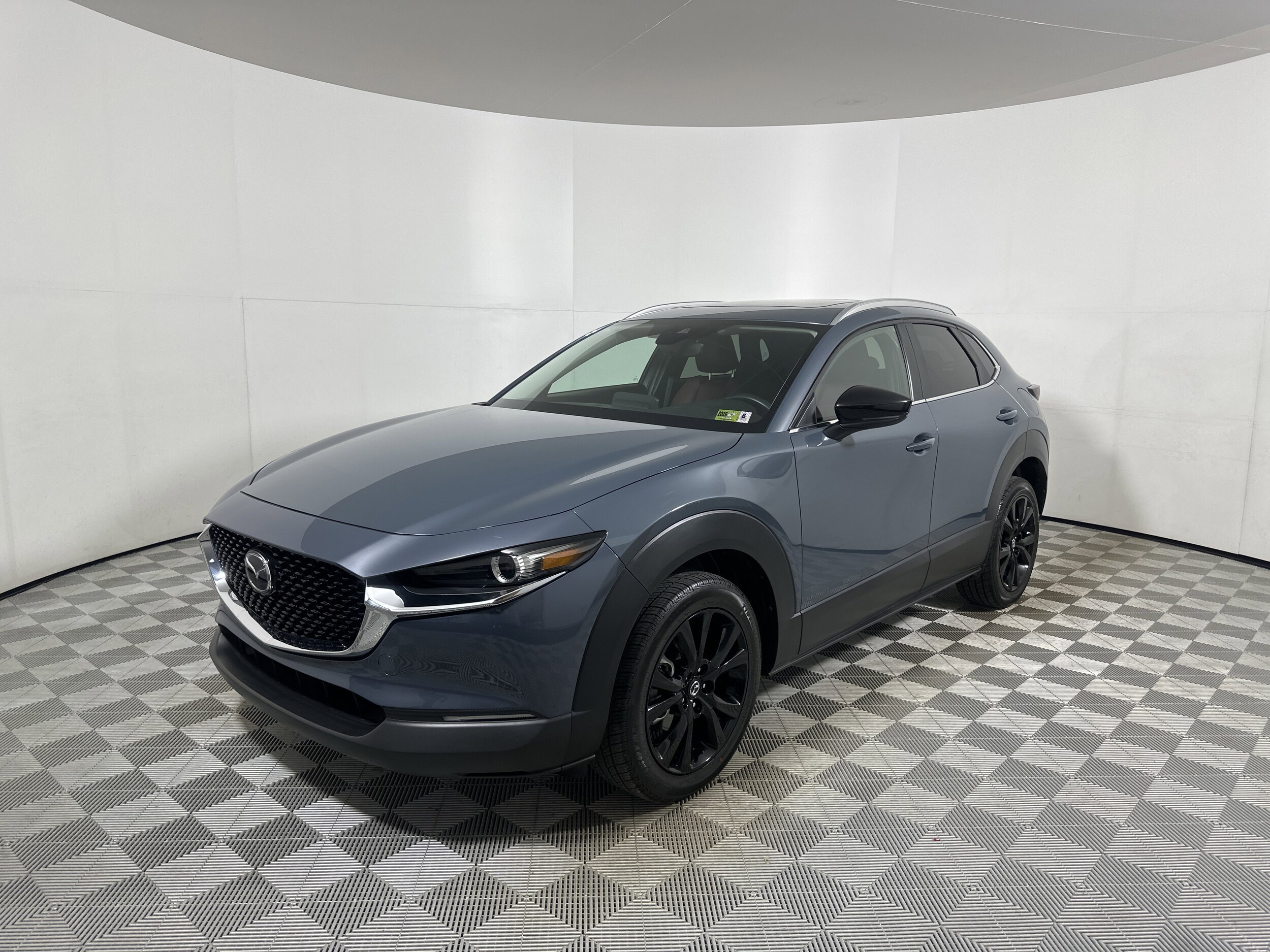 2023 Mazda CX-30 2.5 S Carbon photo 2