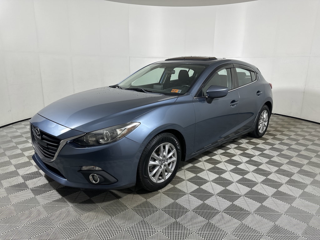 Used 2014 Mazda Mazda3 i Touring Hatchback