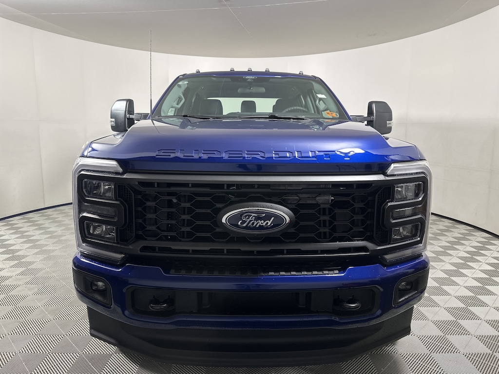 New 2026 Ford F-250 Truck Crew Cab