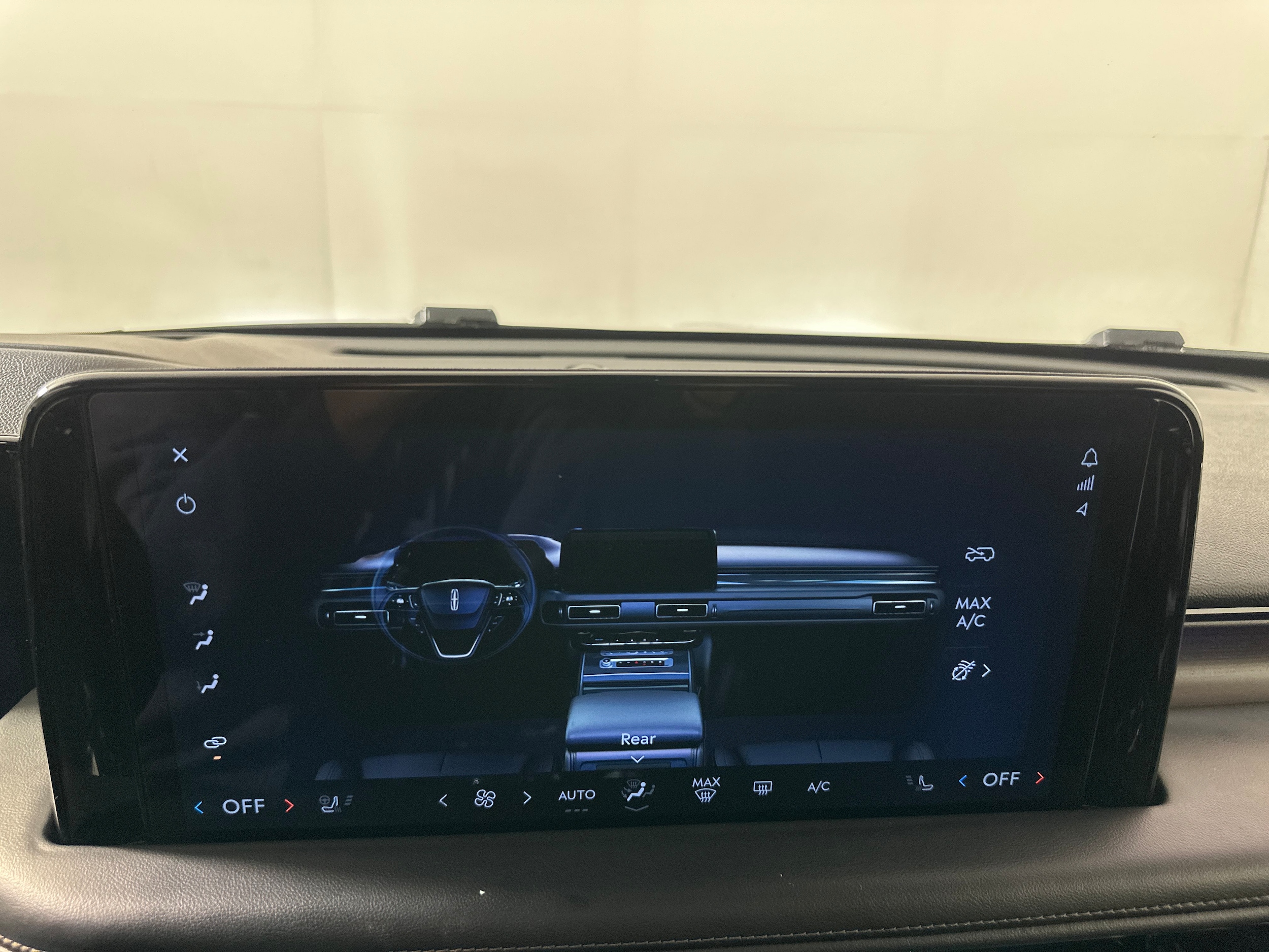 2025 Lincoln Aviator Reserve - Photo 18