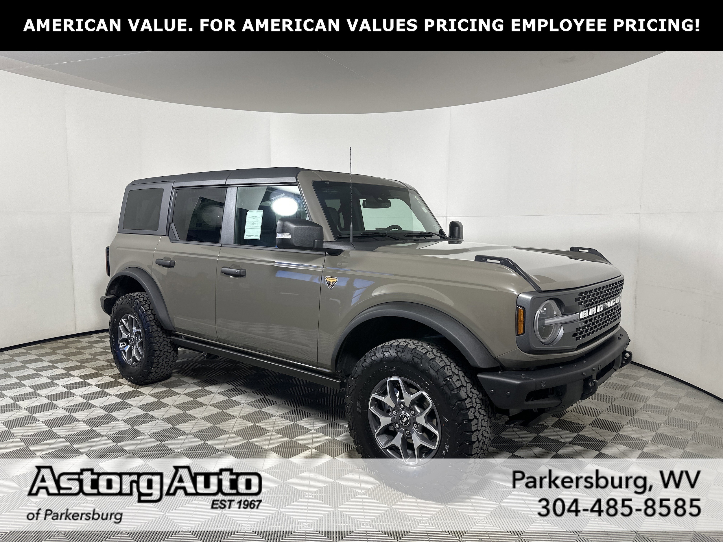 2025 Ford Bronco Badlands 4x4's photo