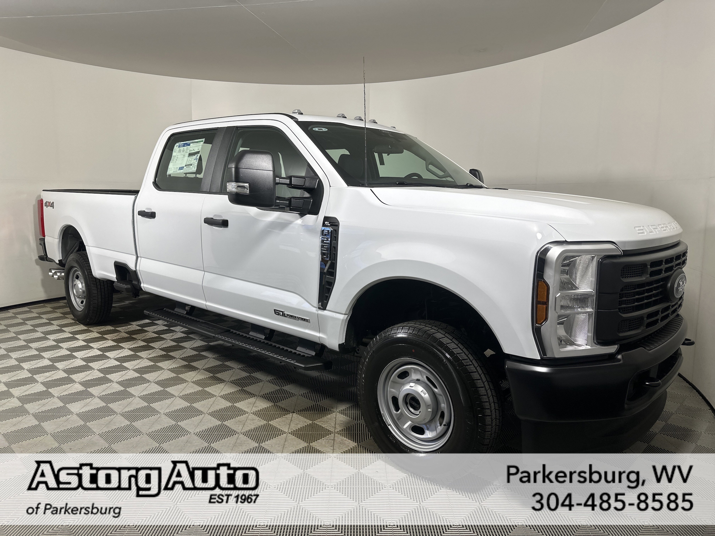2026 Ford F-250 XL 4x4 Crew Cab 8' Box's photo