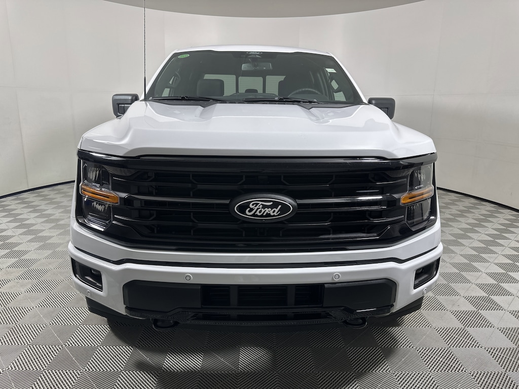 New 2025 Ford F-150 XLT Truck SuperCrew Cab